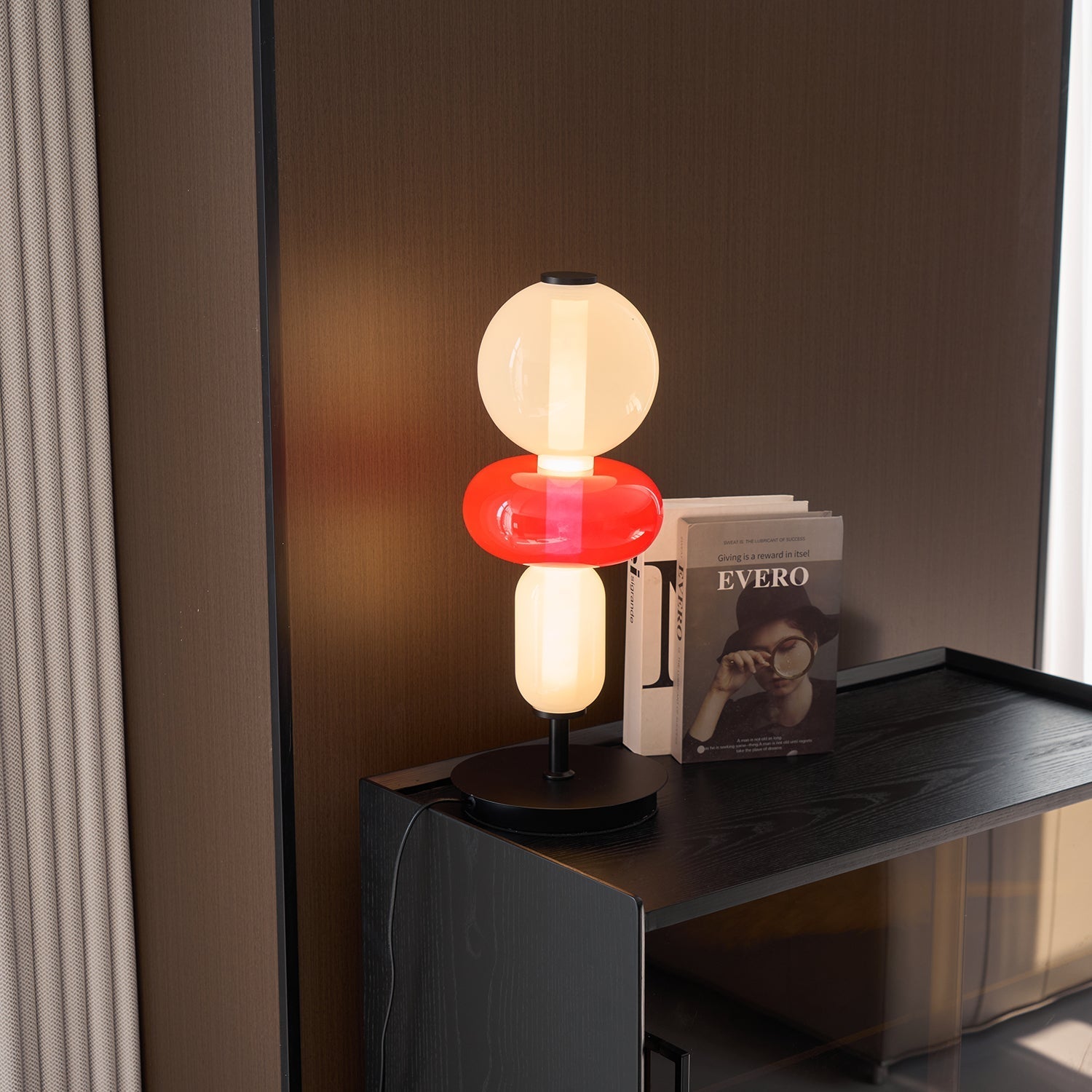 Lentaza Table Lamp
