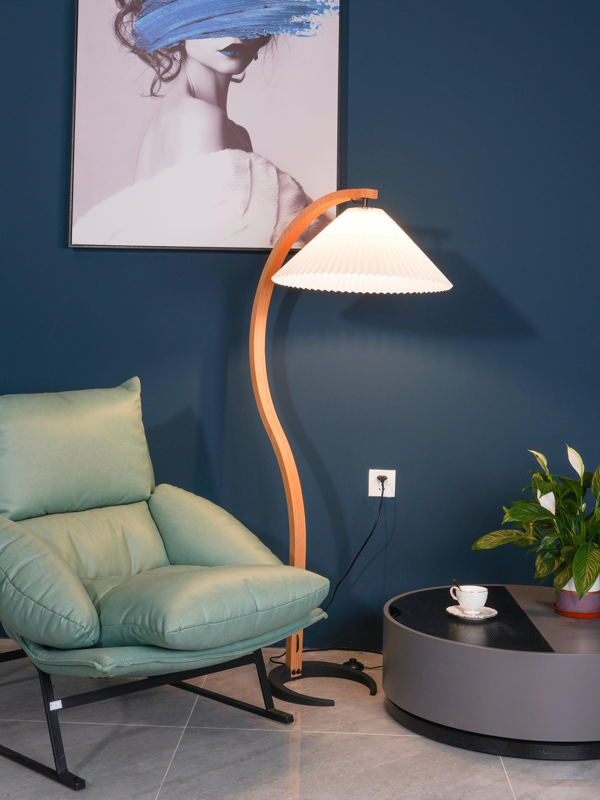 Capereni Floor Lamp