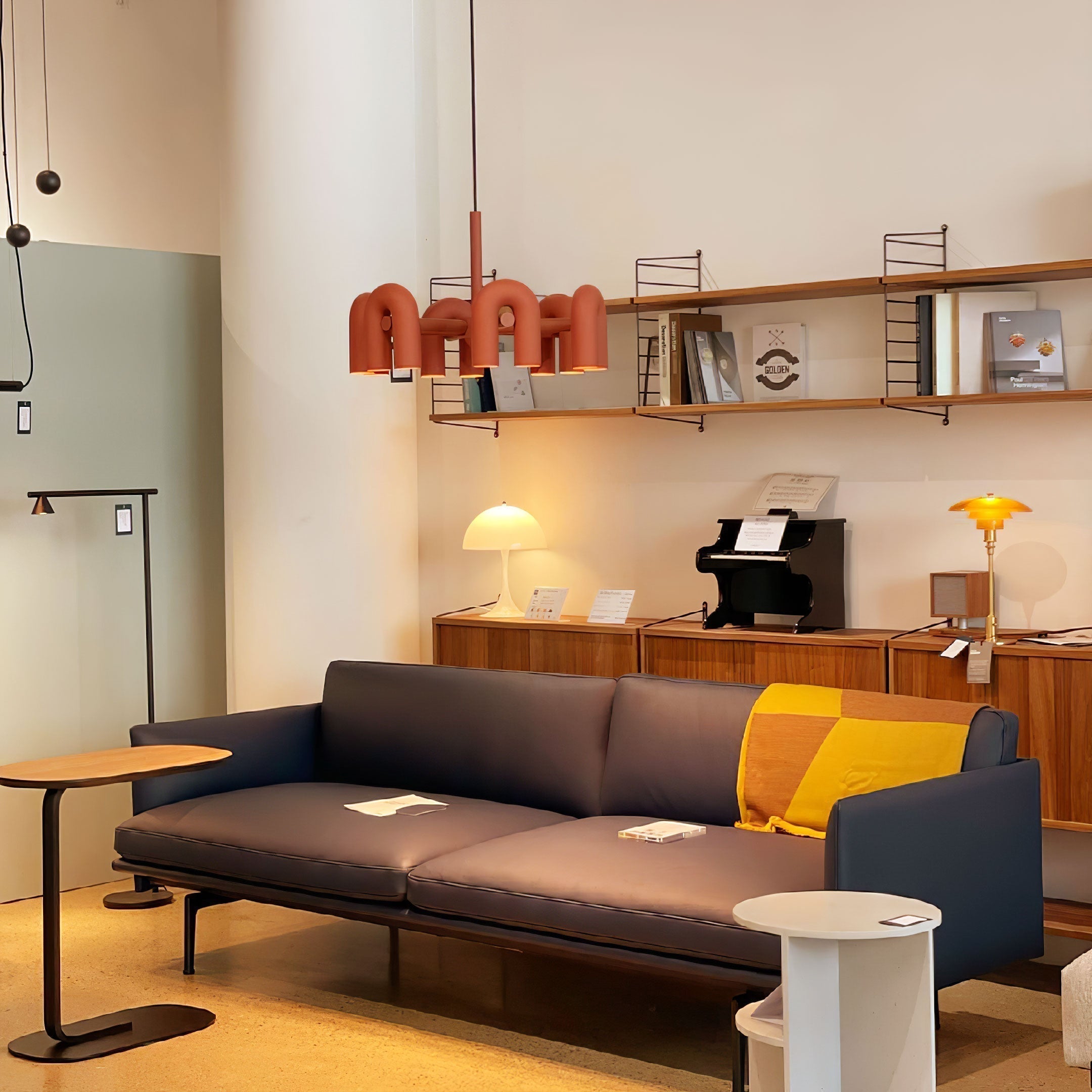 Kuben Pendant Light