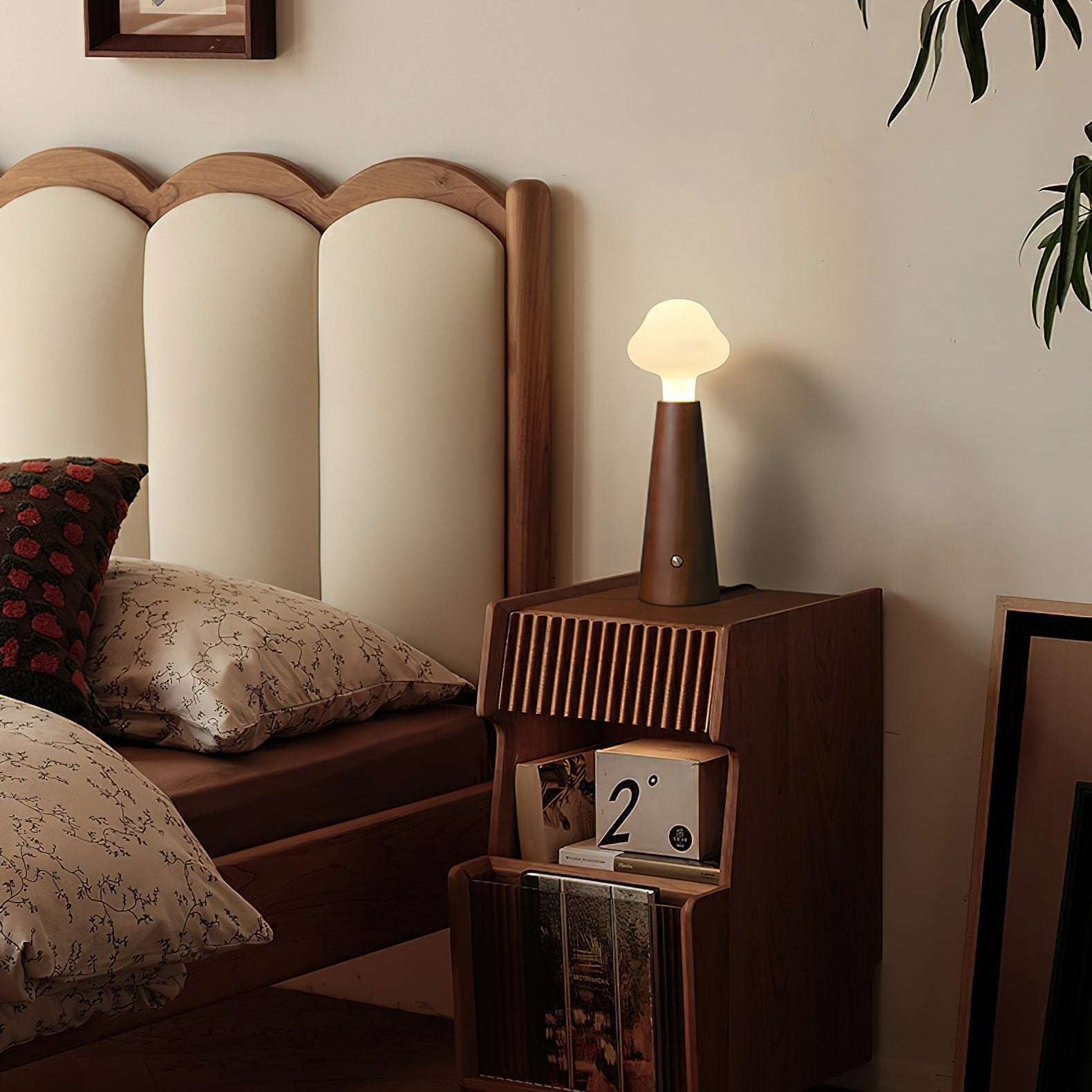 Mooshy Wooden Table Lamp