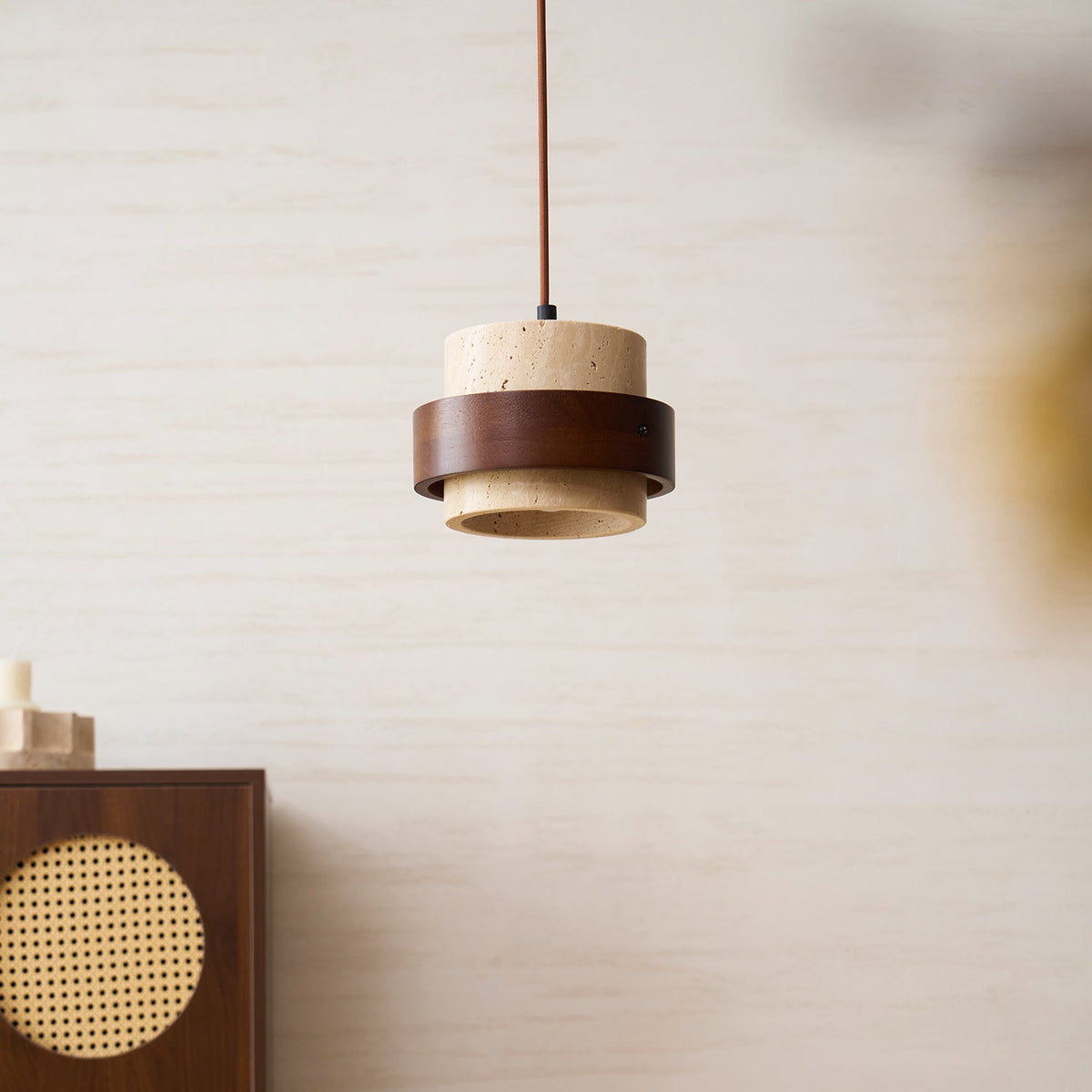 Kekolo Cylindrical Pendant Light