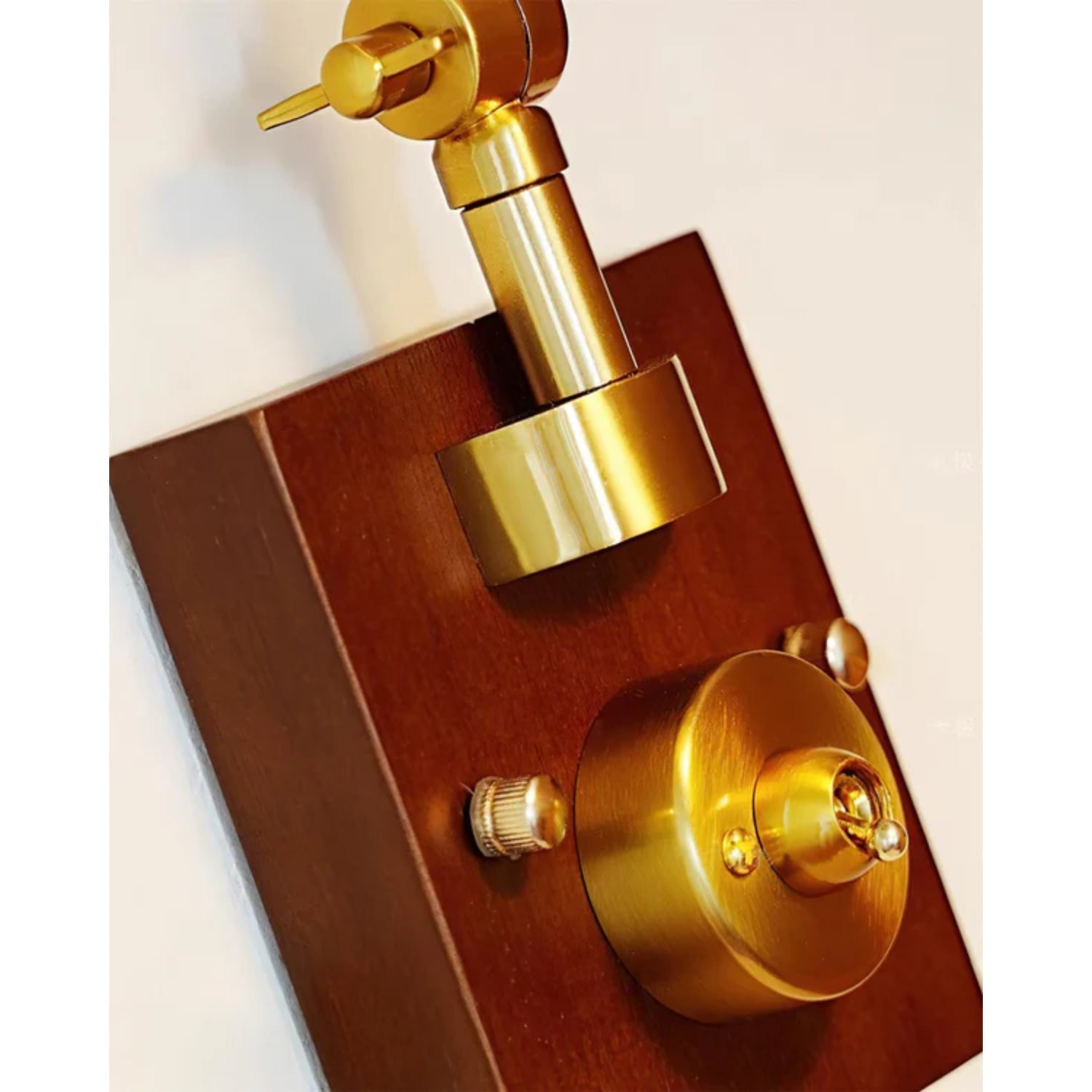 Coedeva Wall Light
