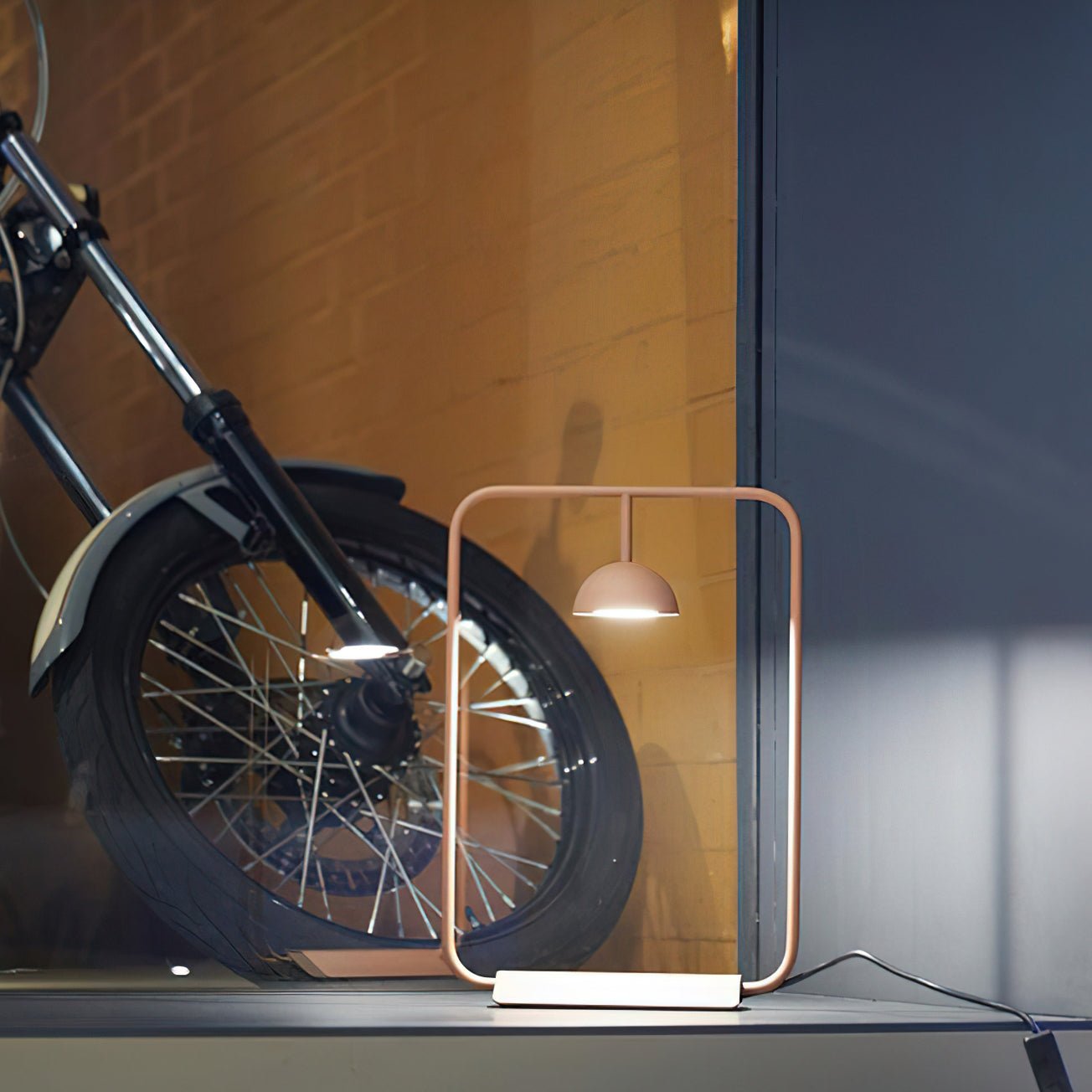 Cabolina Table Lamp