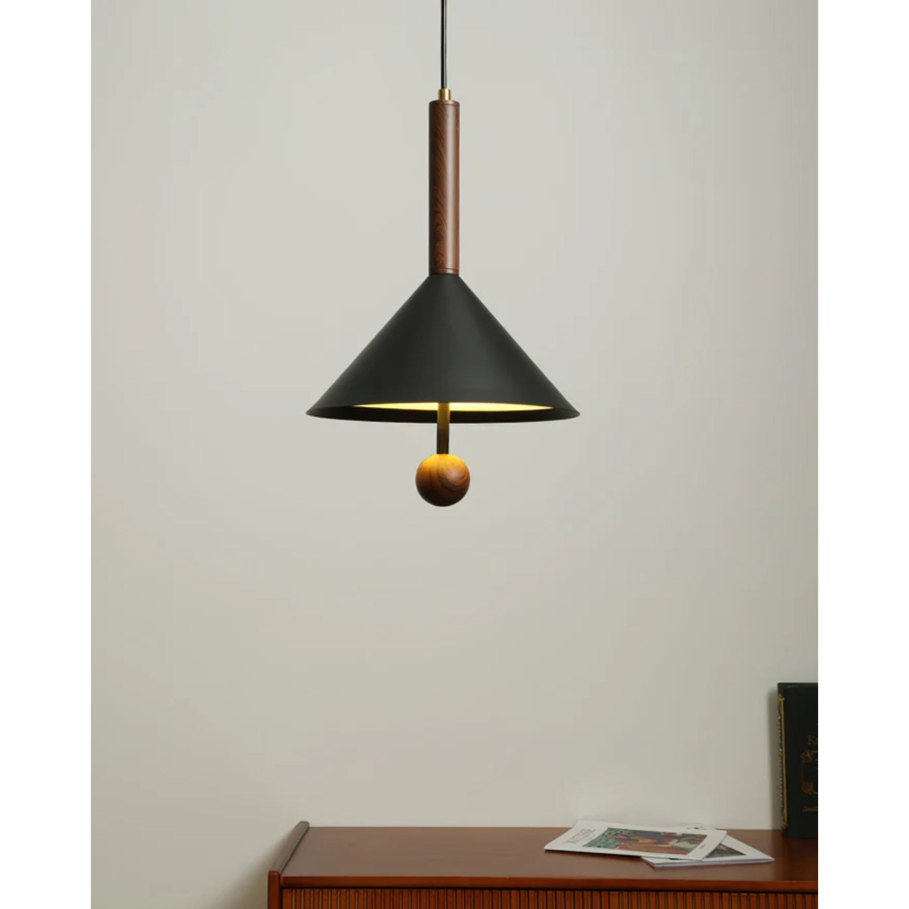 Denta Pendant Light