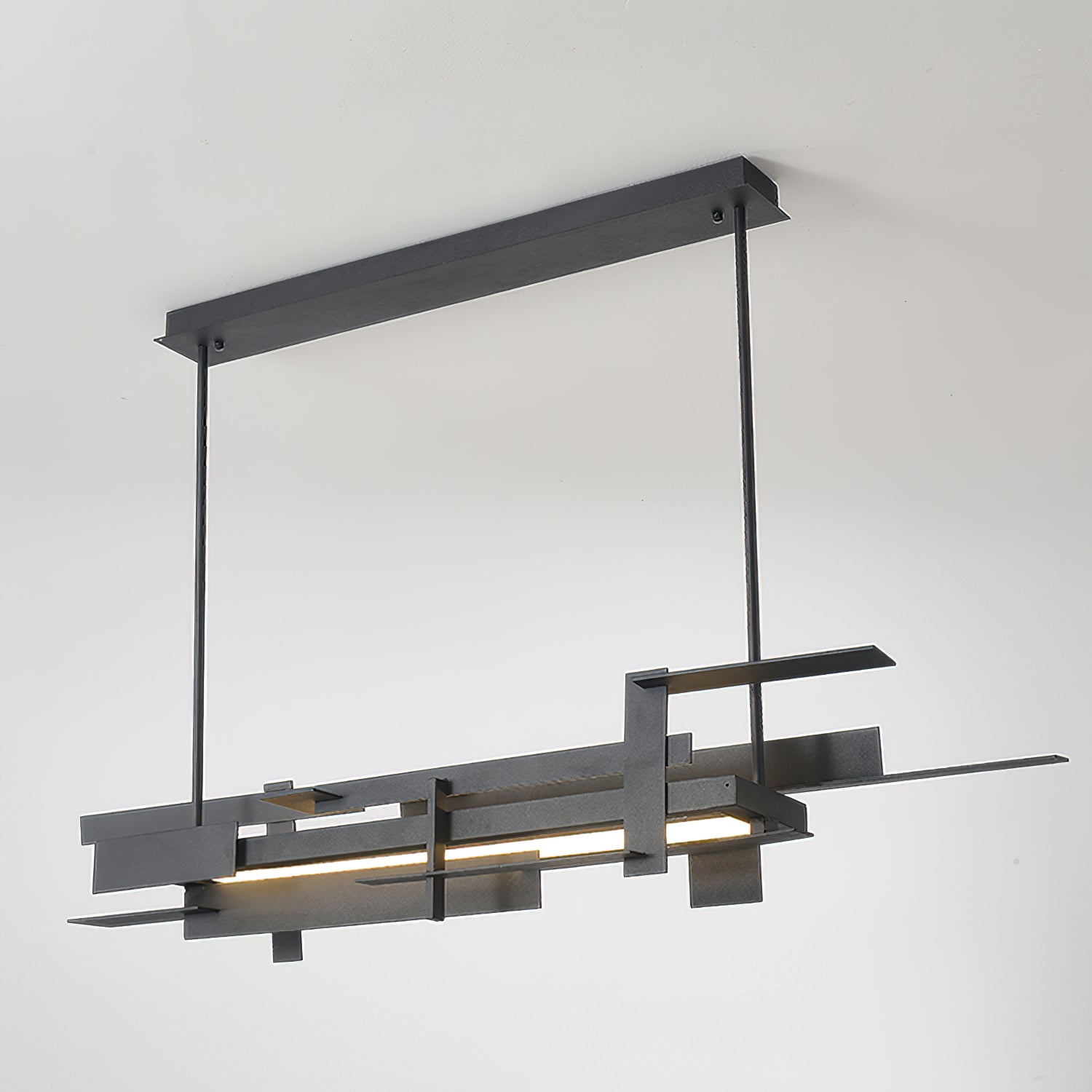 Eithinzo Pendant Light