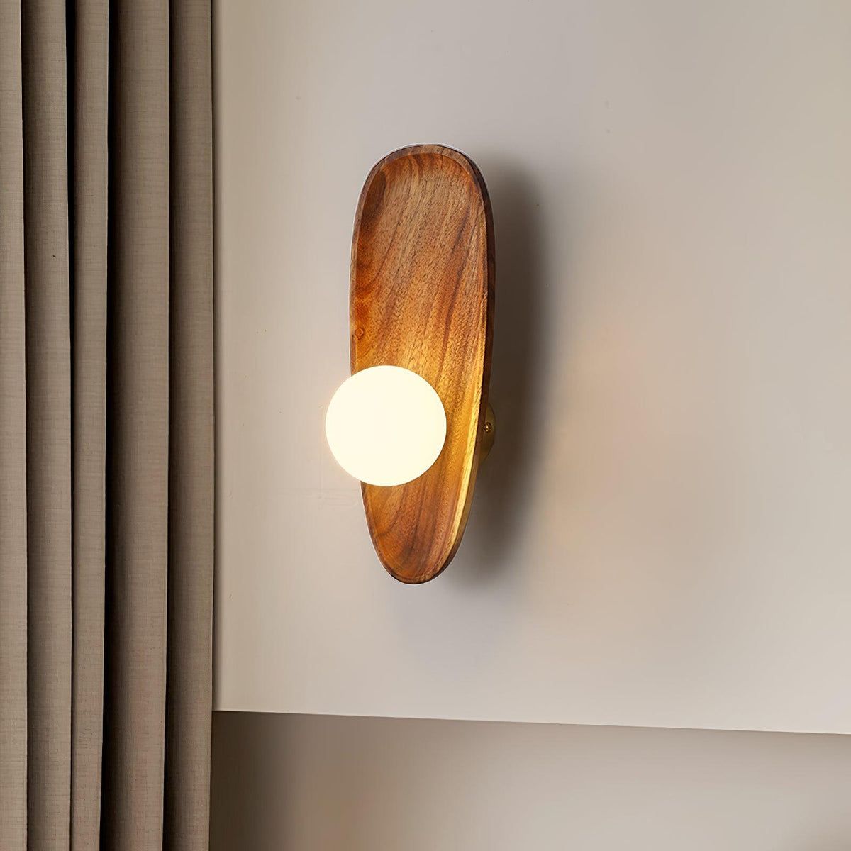 Codera Minimalist Wall Light