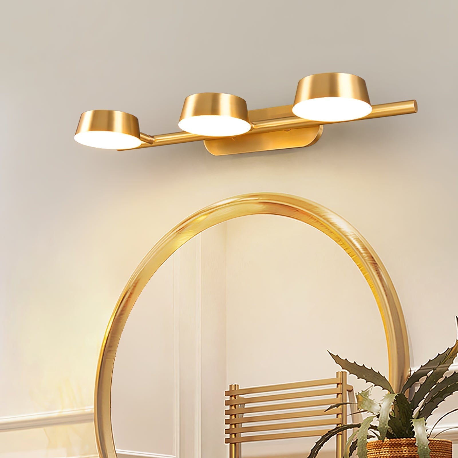 Oliven Wall Light