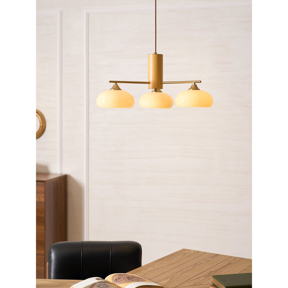 Vindo Oval Chandelier