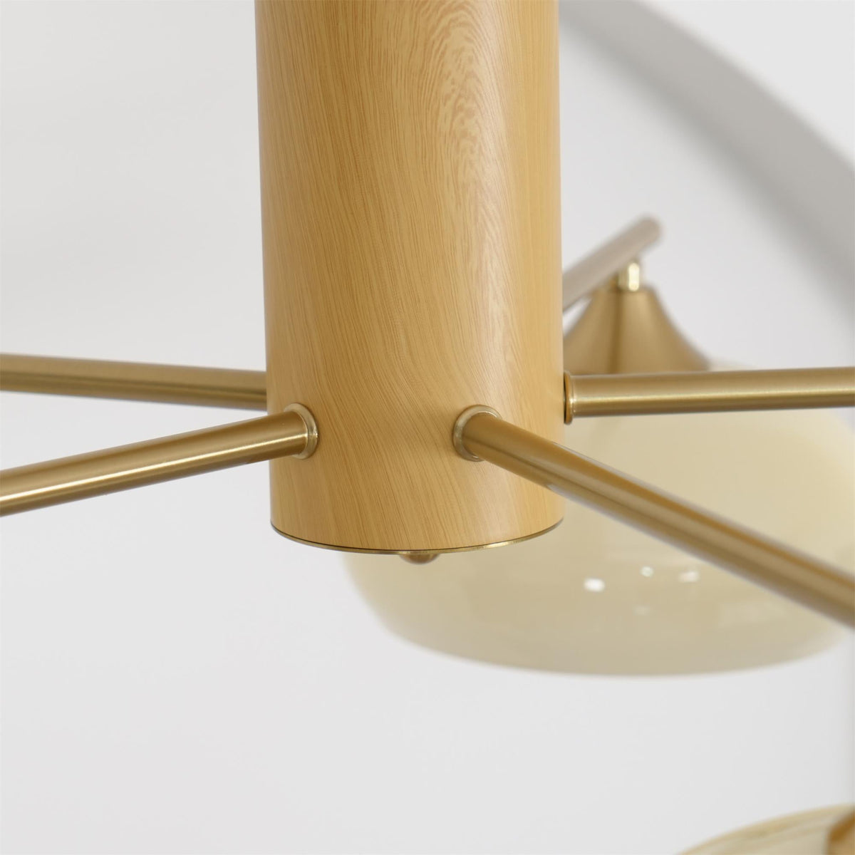 Vindo Oval Chandelier