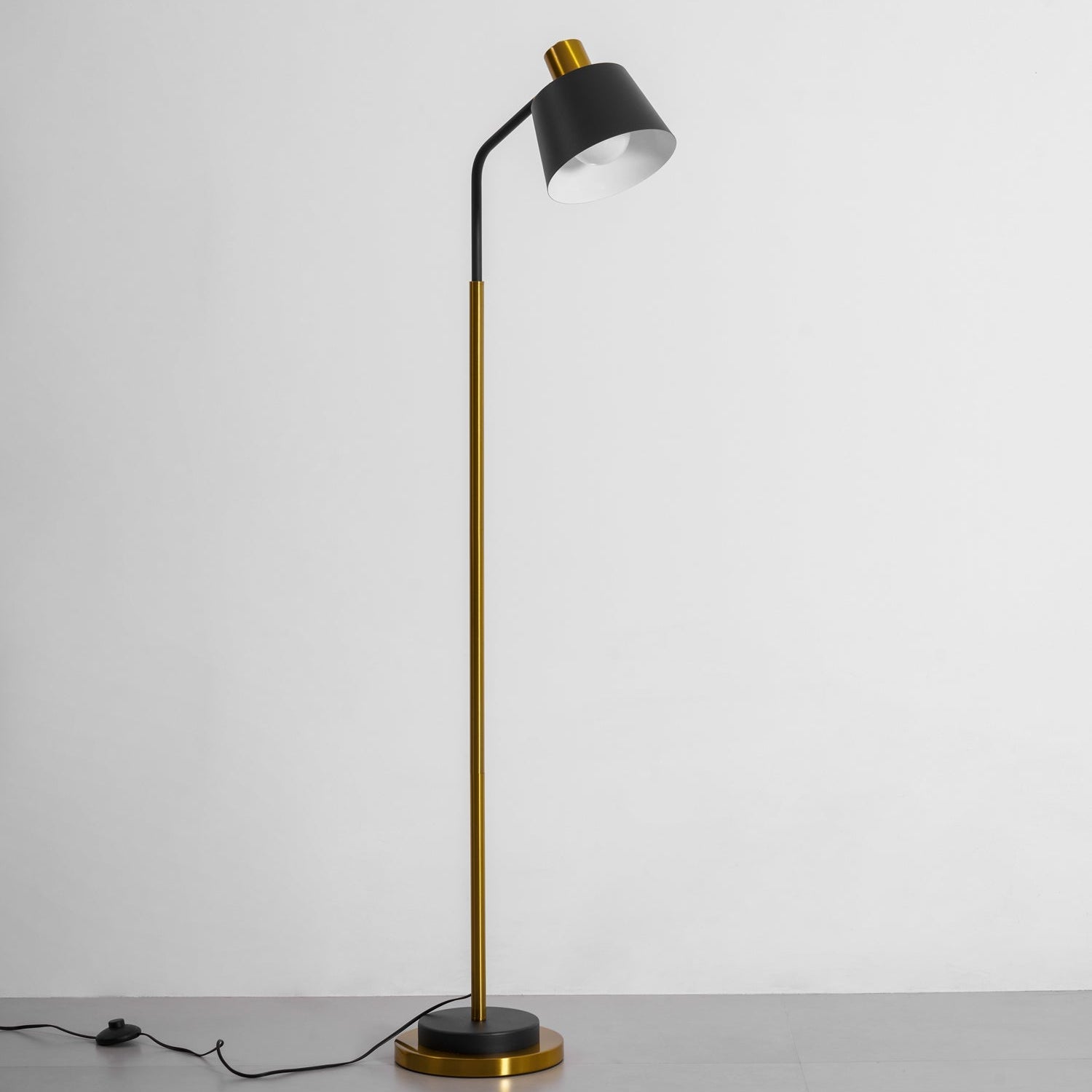 Sevem Floor Lamp