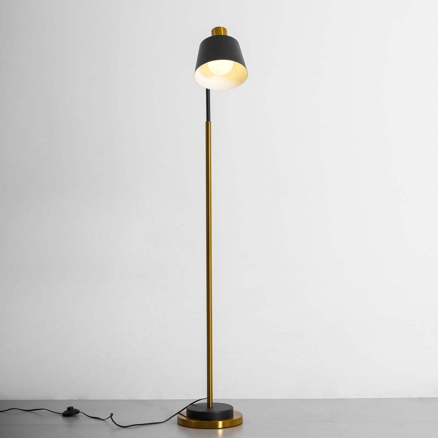 Sevem Floor Lamp