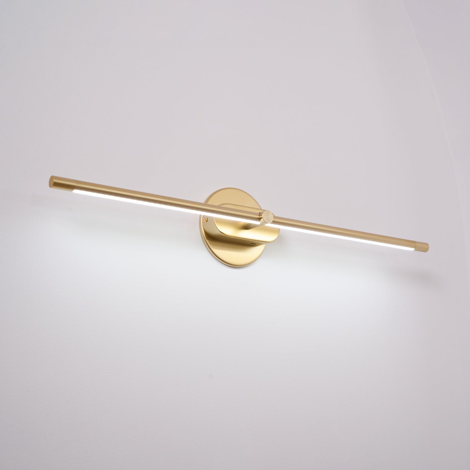 Govva Wall Light