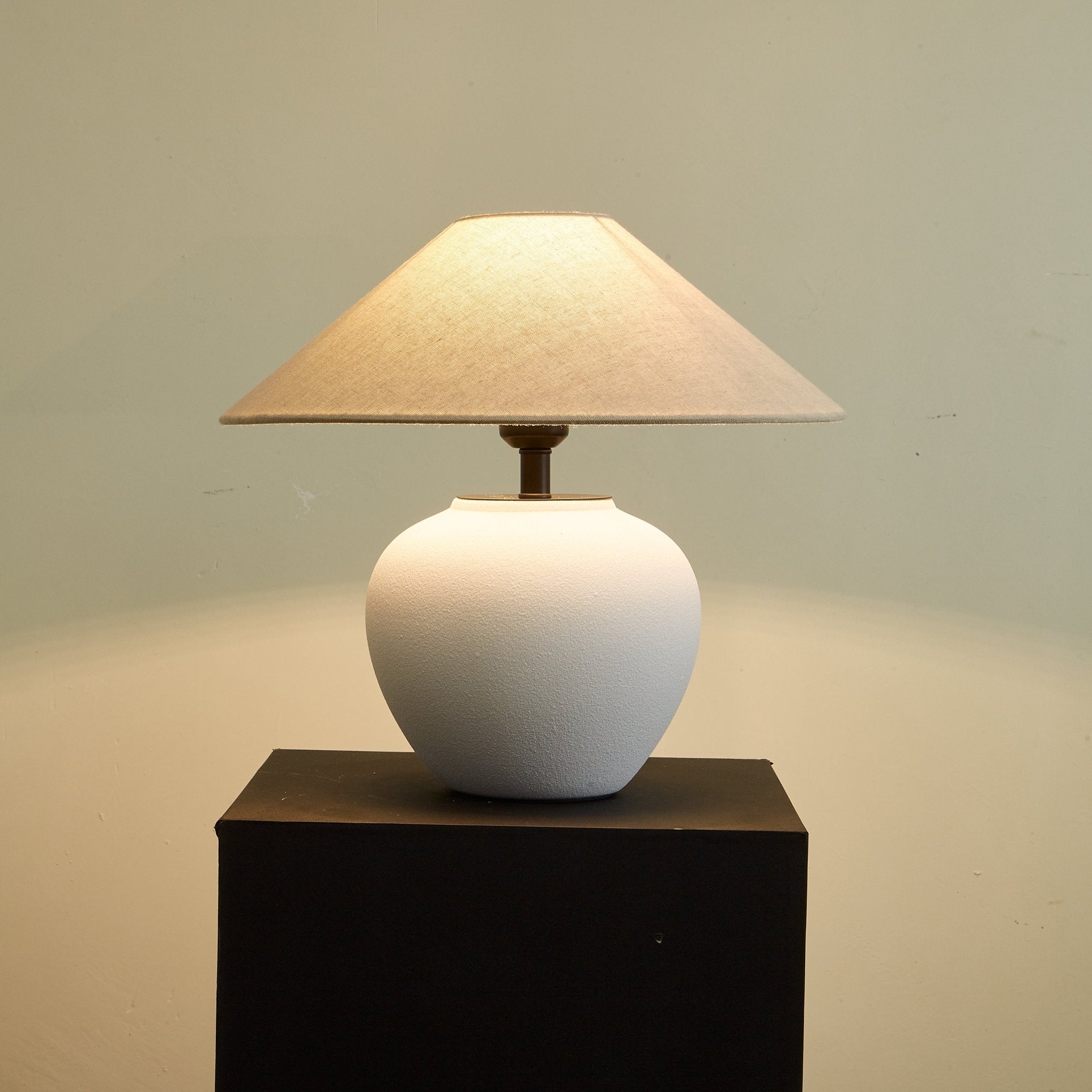 Bosa Ceramic Table Lamp