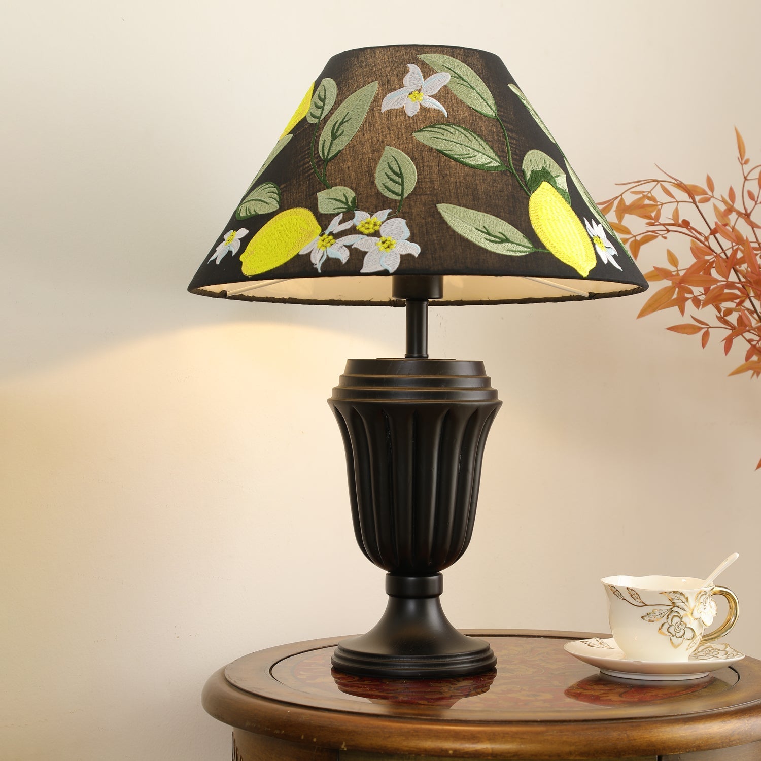 Evelty Table Lamp
