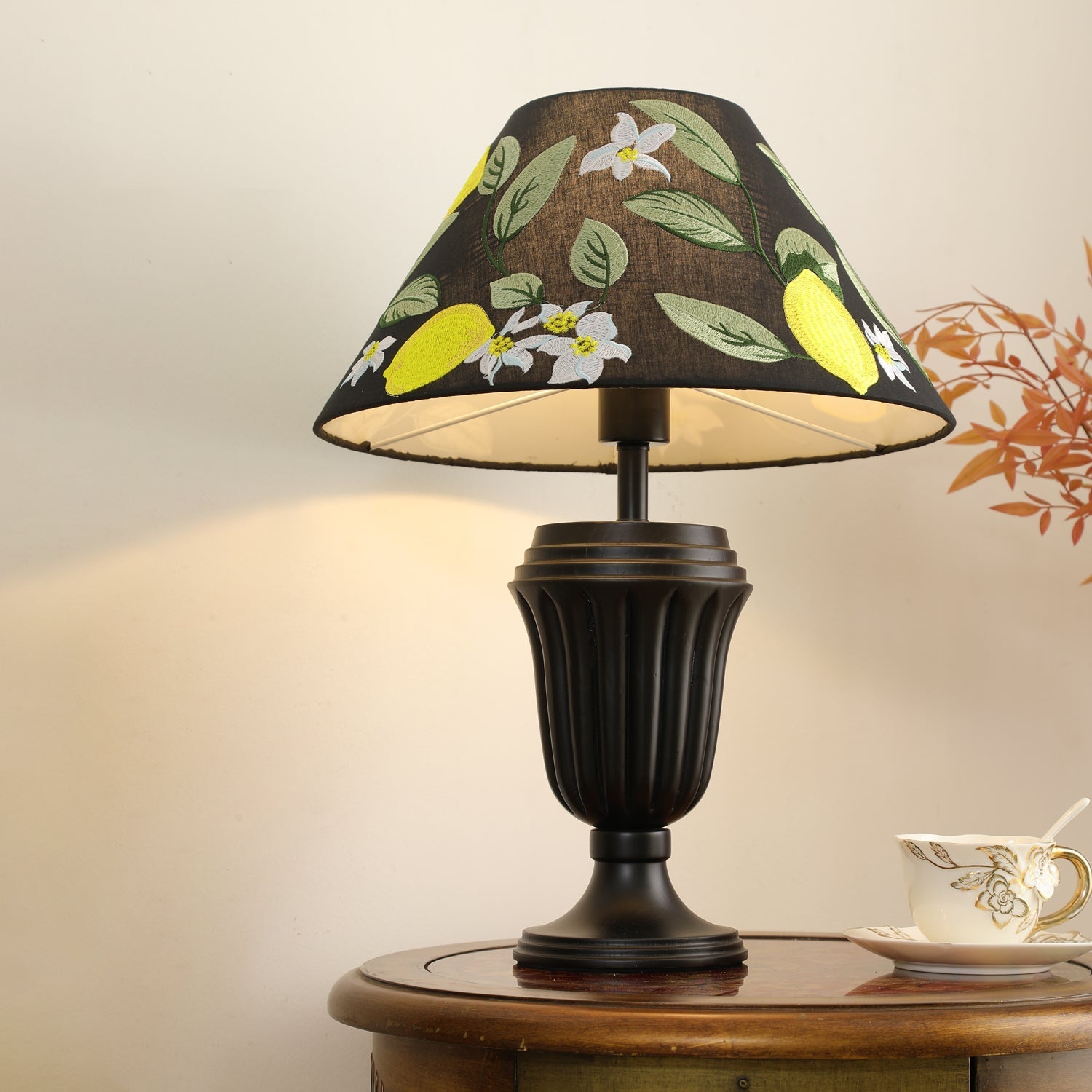 Evelty Table Lamp
