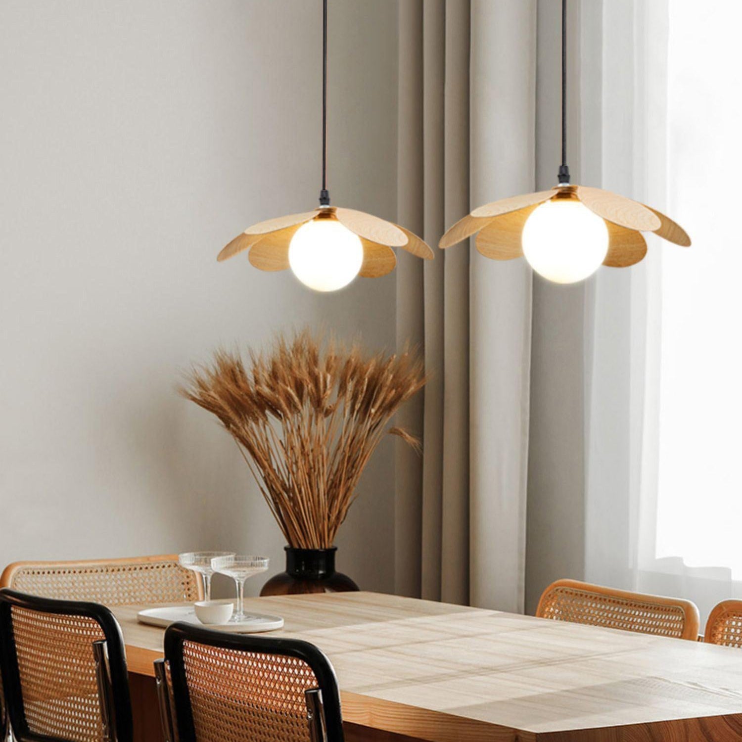 Sevy Flower Pendant Light