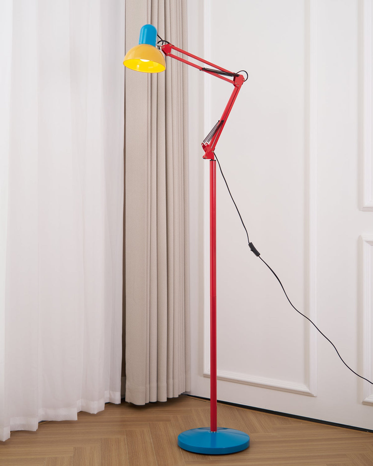Tato Memphis Floor Lamp