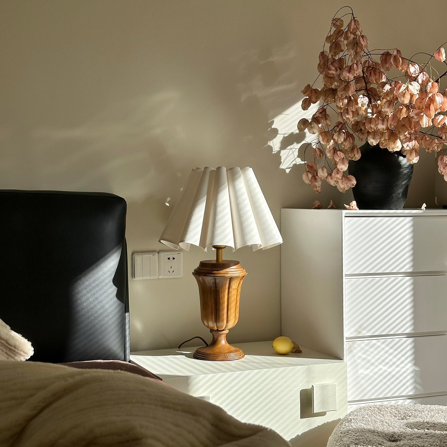 Telofis Table Lamp