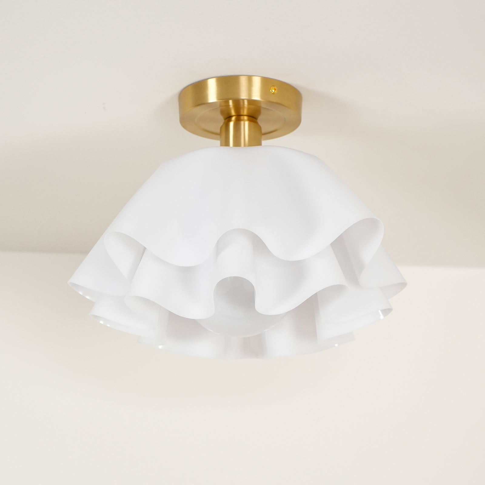 Leyan Flower Ceiling Light