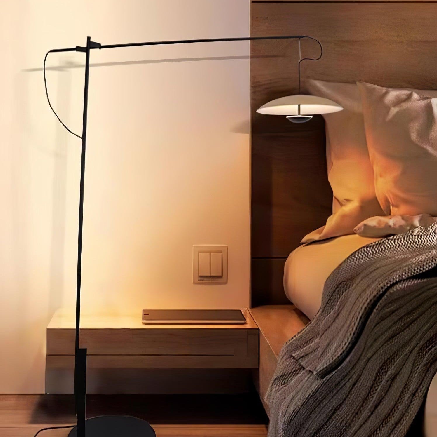 Secuco Floor Lamp