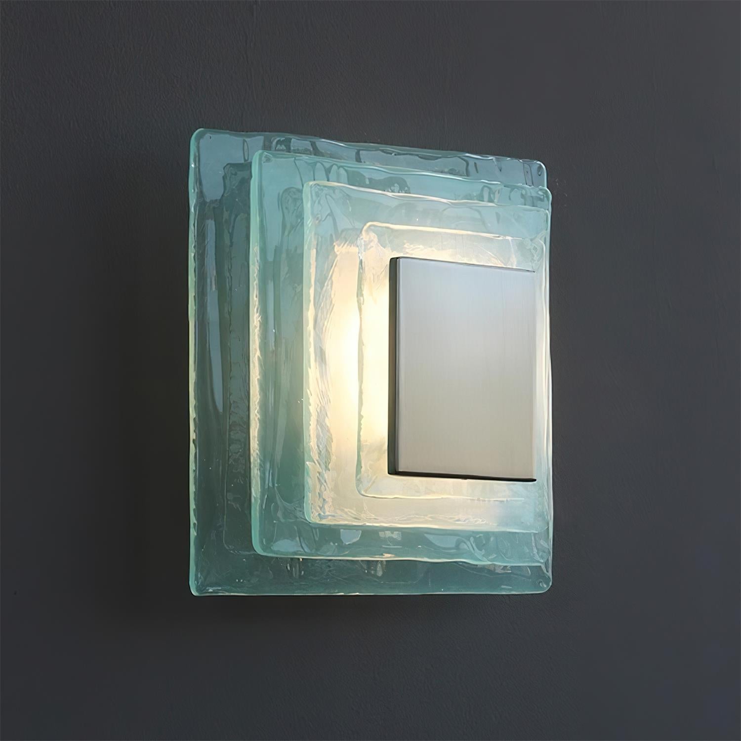 Belivva Layered Wall Light