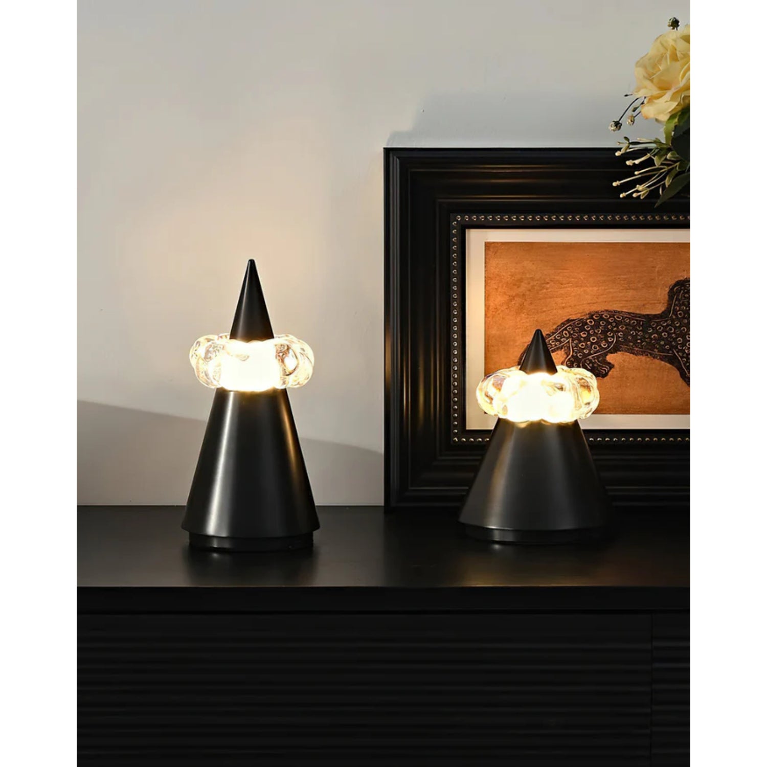 Glismo Table Lamp