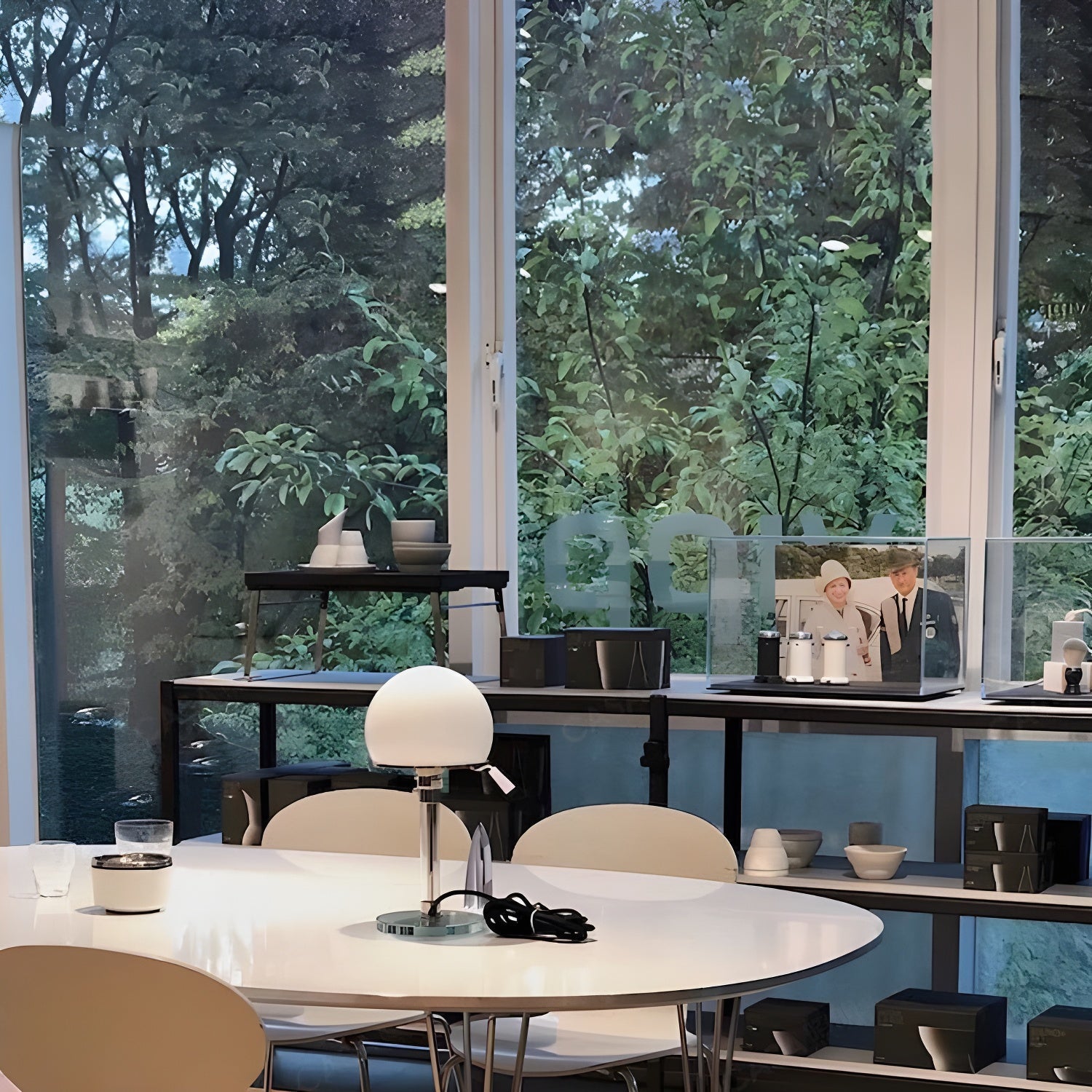 Kobem Table Lamp