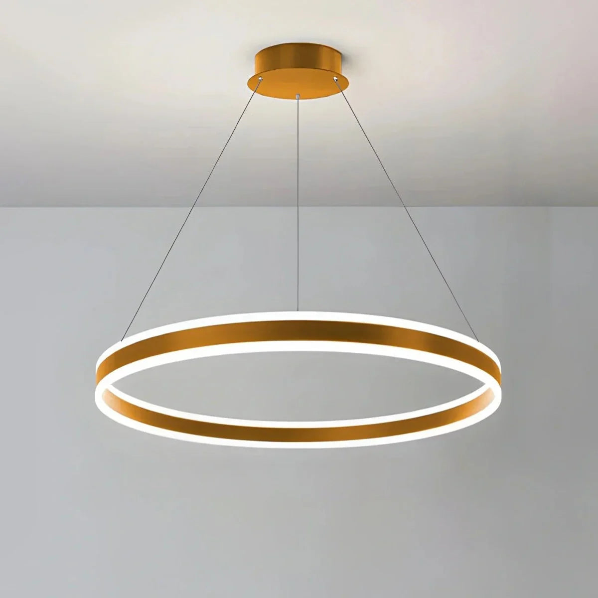 Lavezis Pendant Light