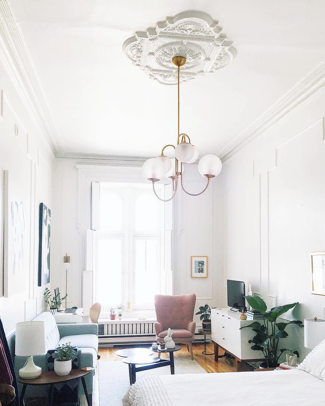 Spalo Globe Chandelier