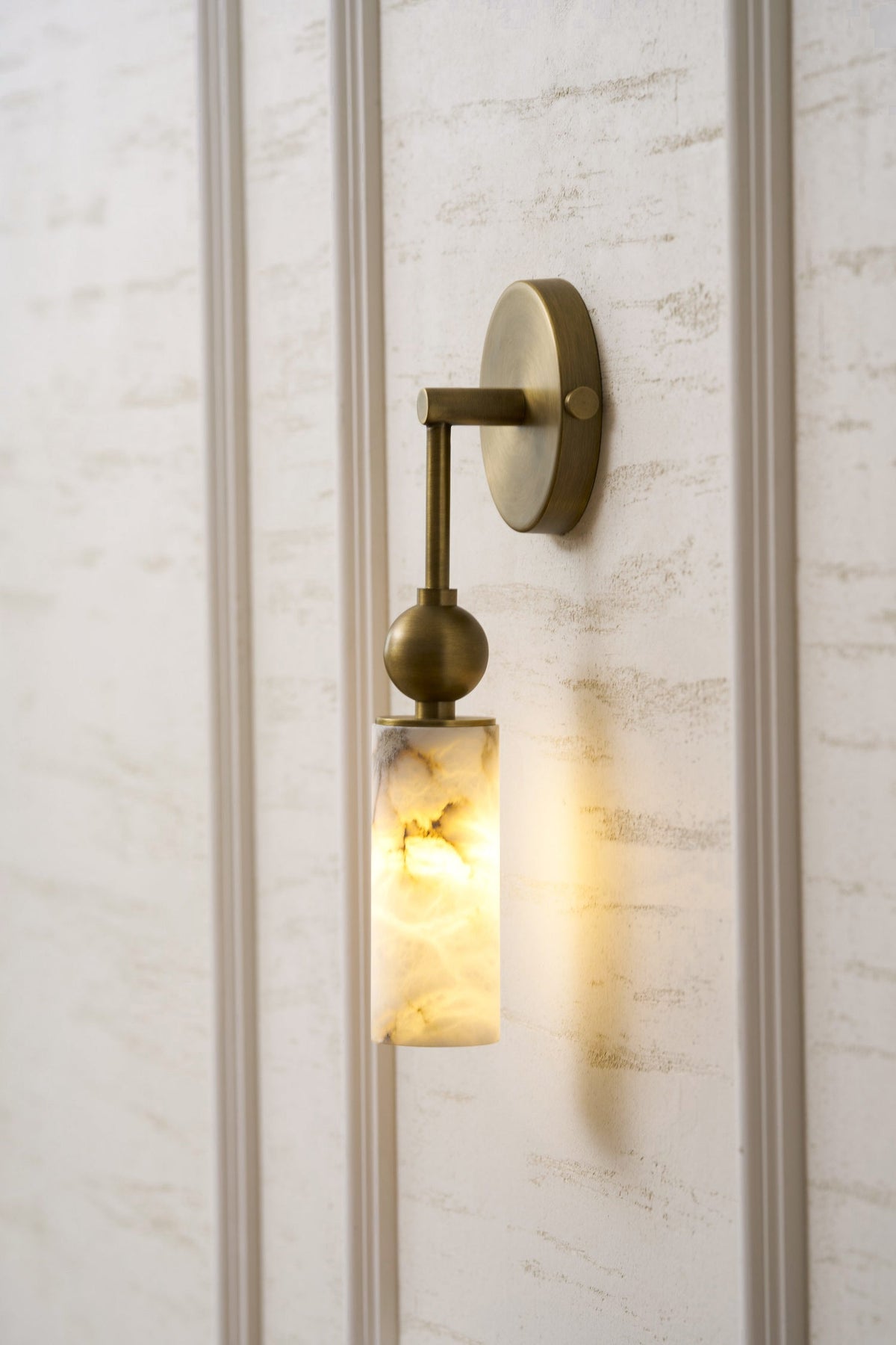 Golani Linear Wall Light