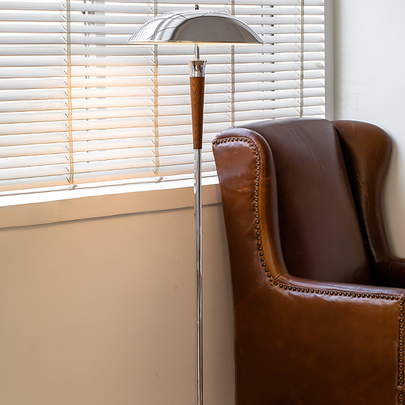 Vorelis Floor Lamp