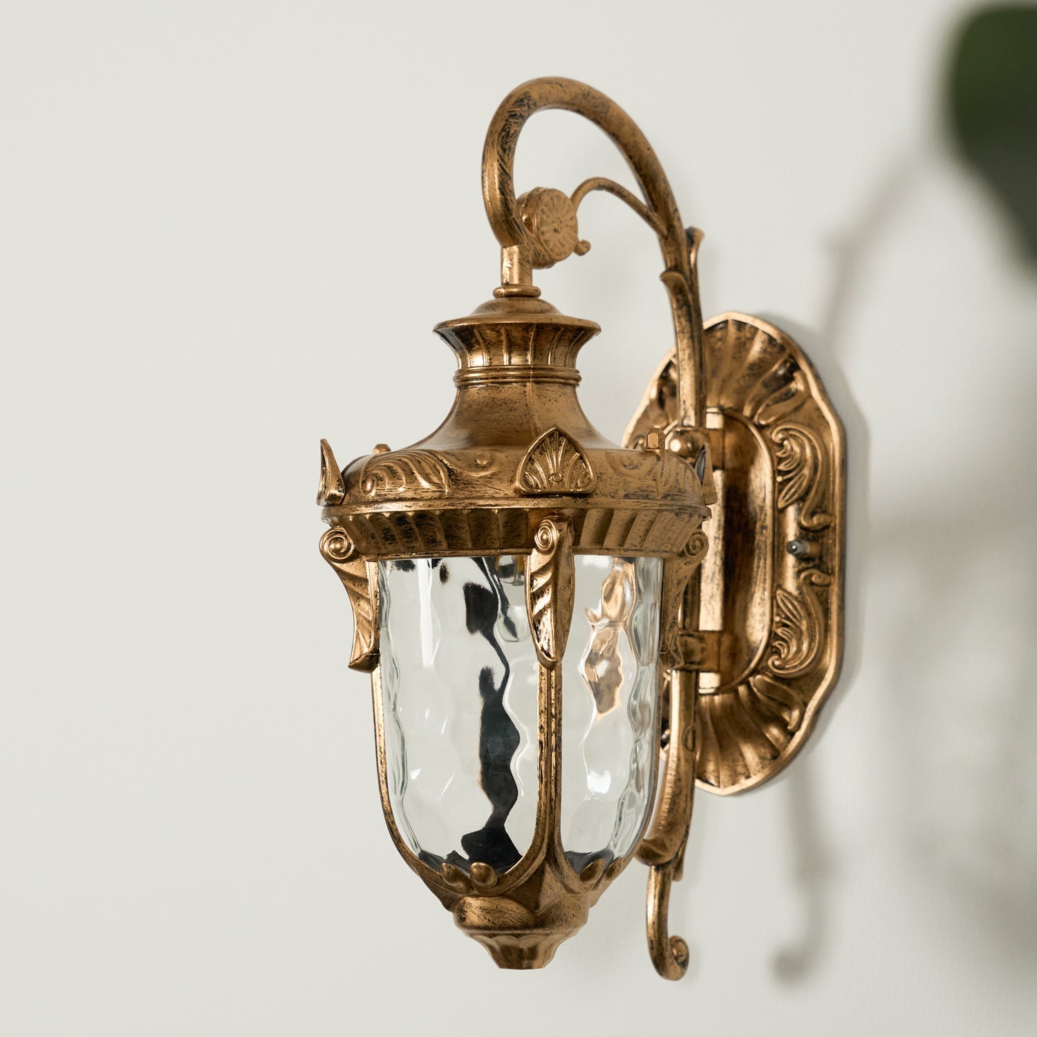 Arlina Outdoor Wall Light