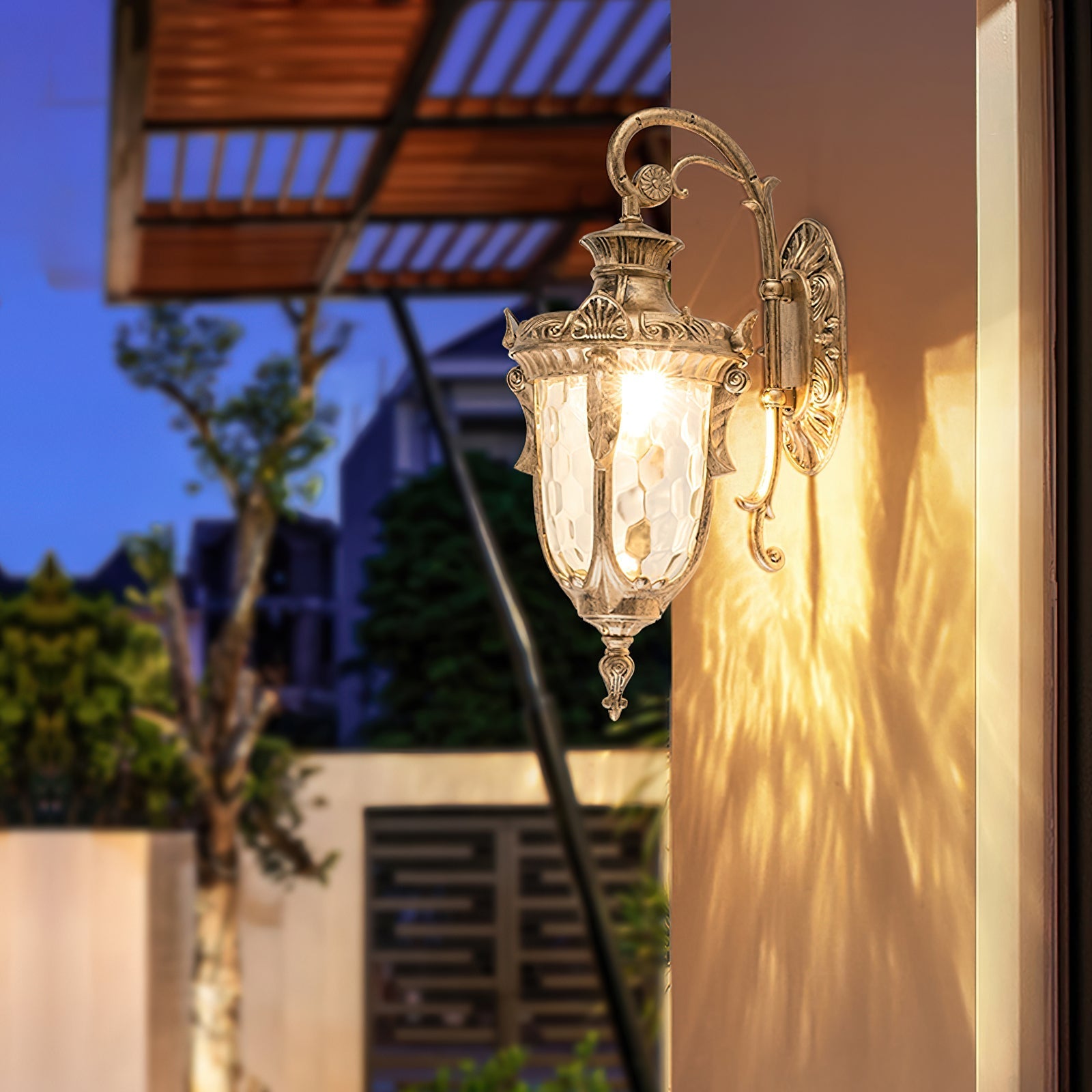 Arlina Outdoor Wall Light