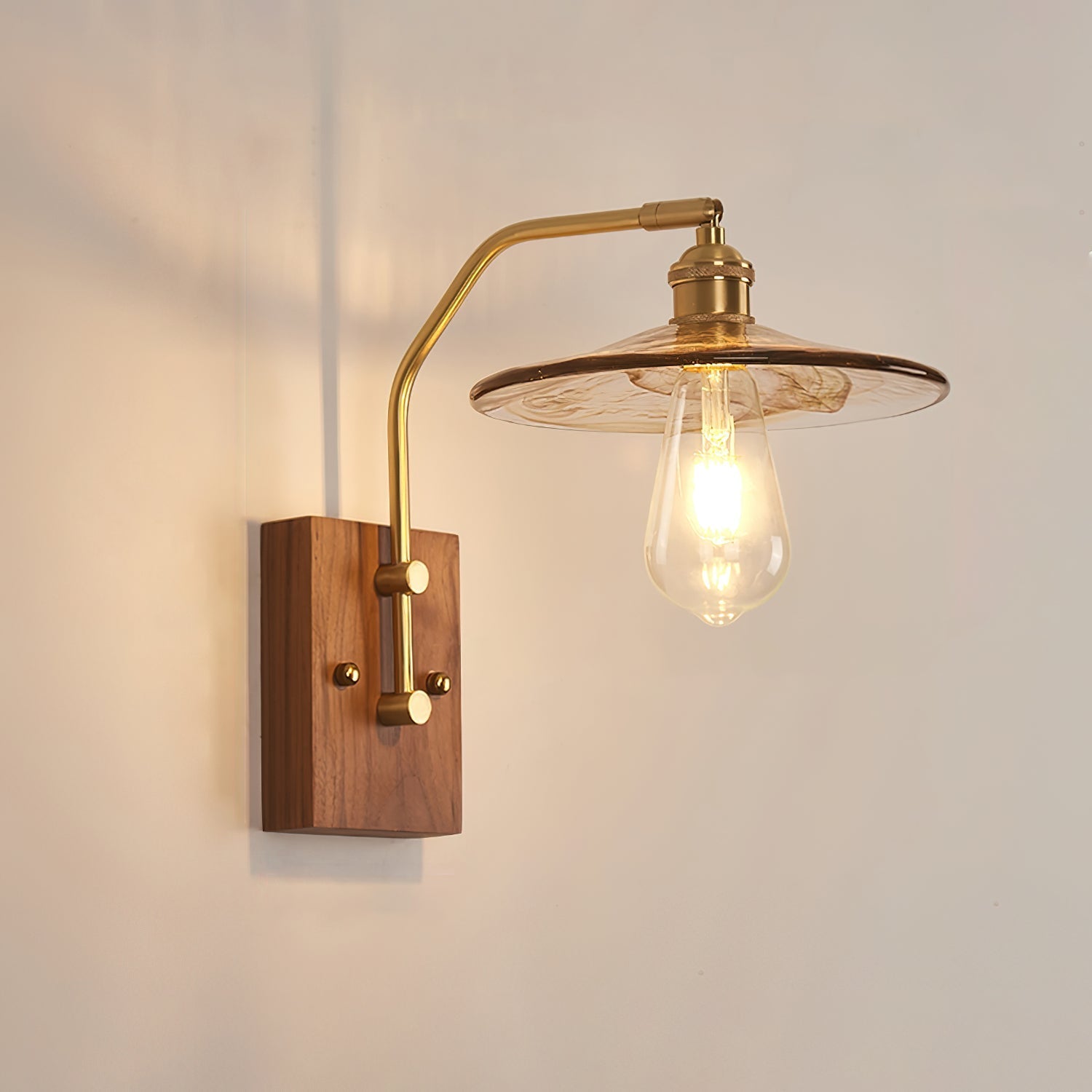 Klimo Wall Light