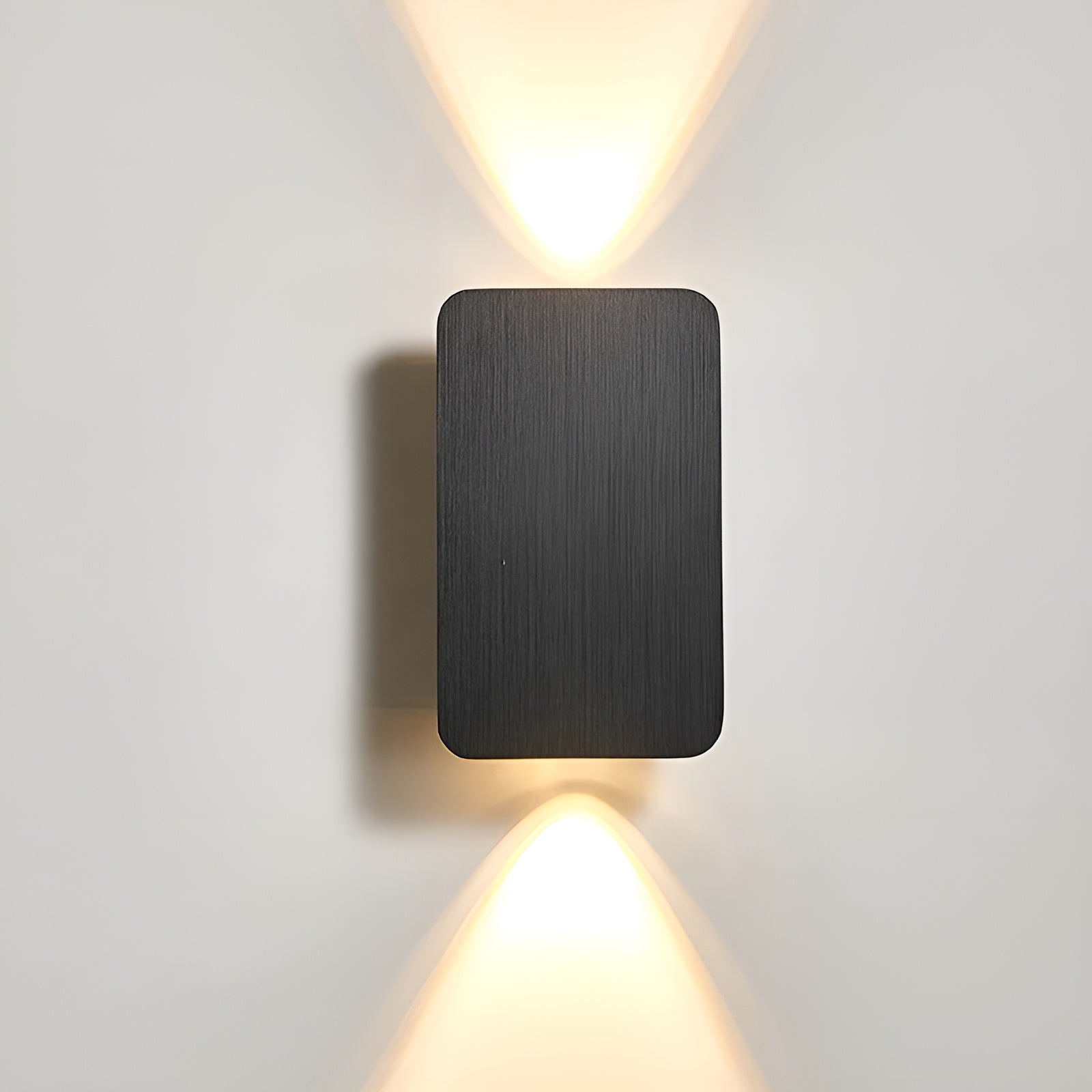 Resilux Wall Light