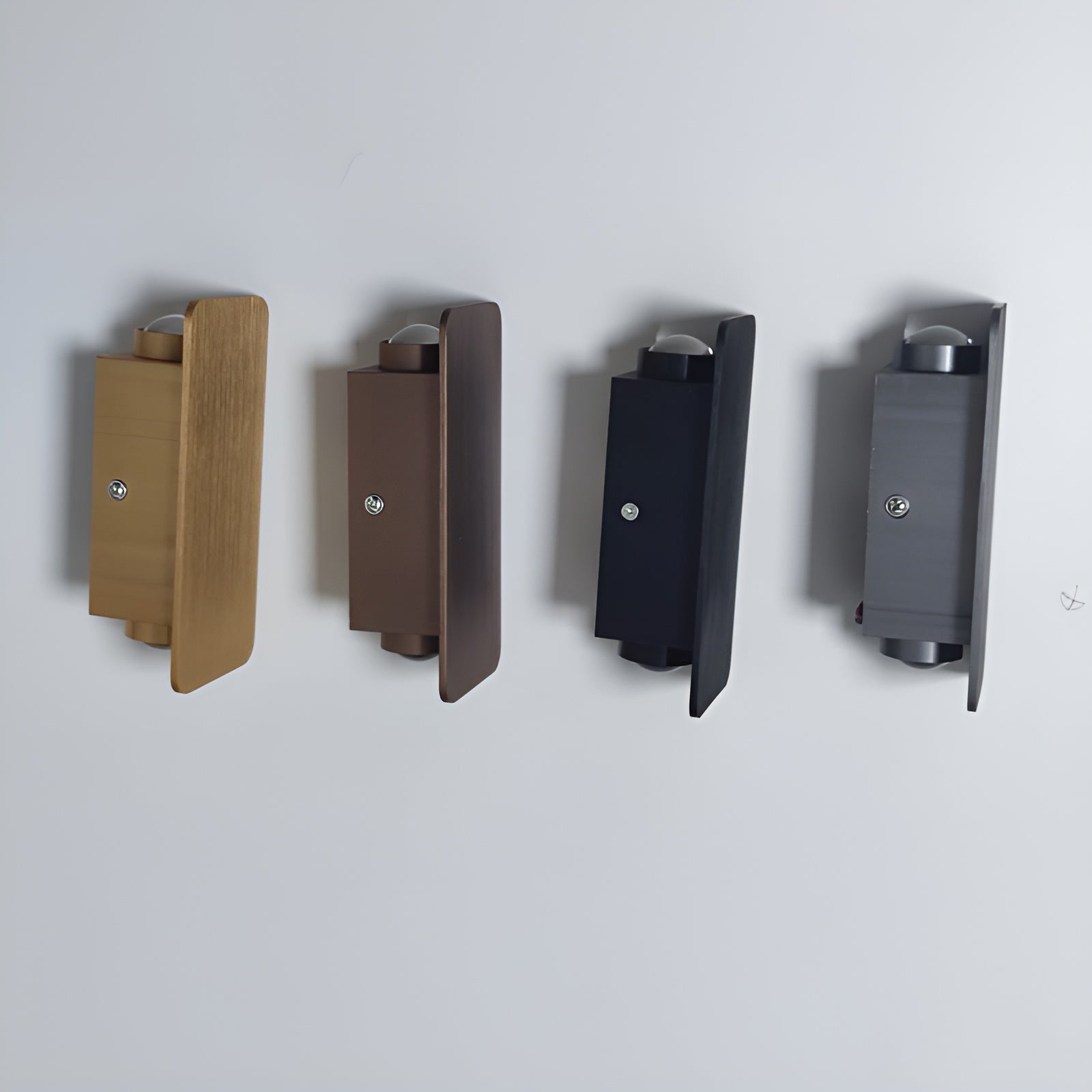 Resilux Wall Light
