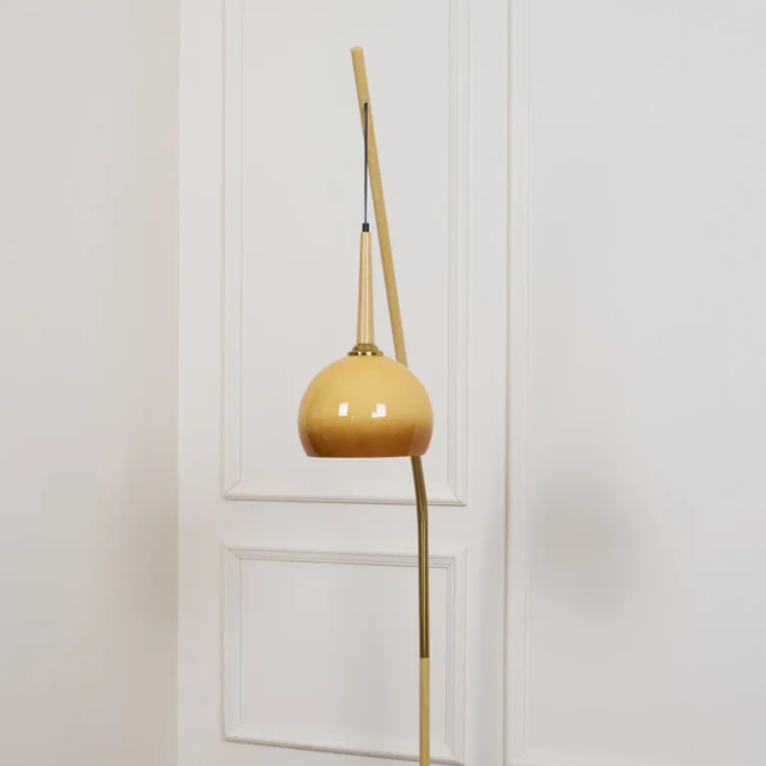 Zaresma Floor Lamp