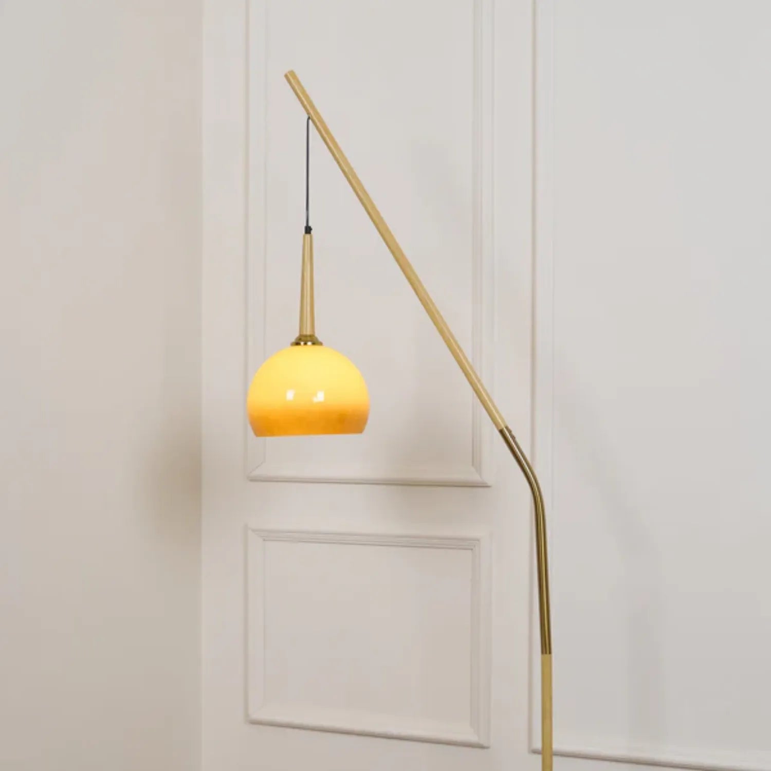 Zaresma Floor Lamp