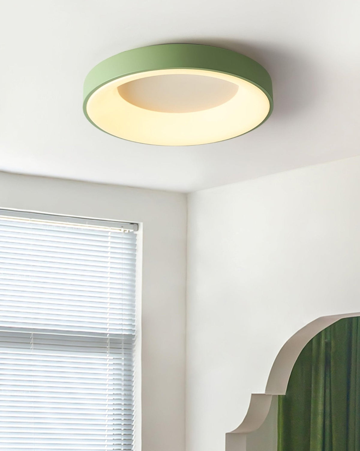Vapilus Round Ceiling Light