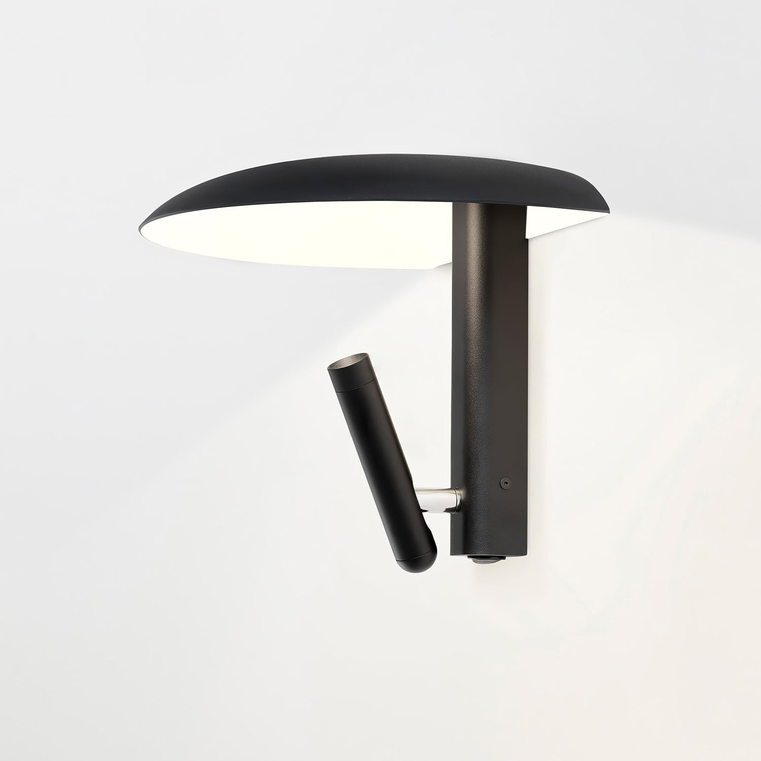 Kelzan Wall Light
