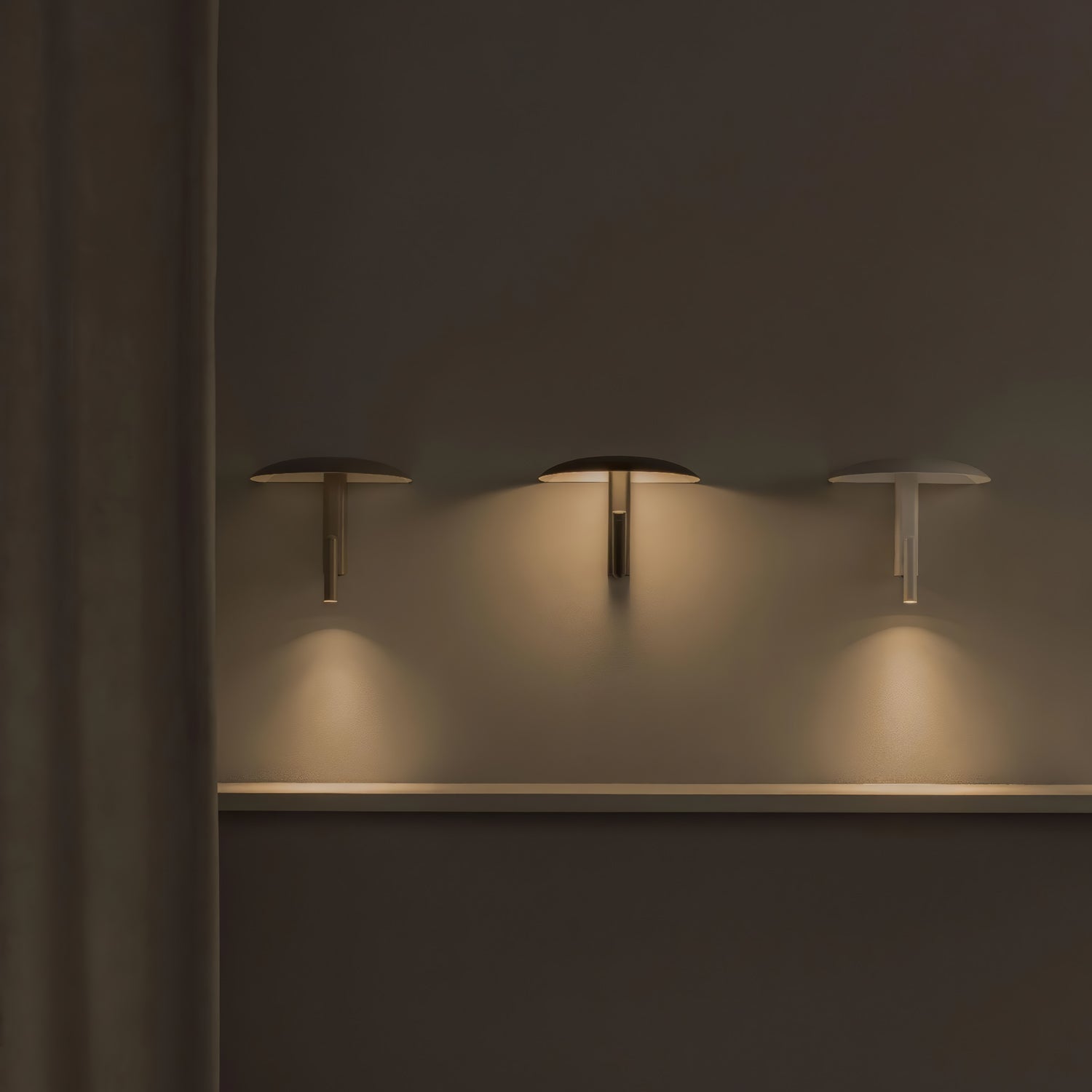 Kelzan Wall Light