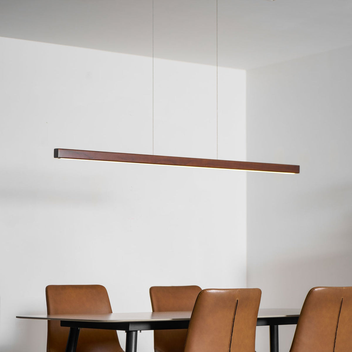 Hada Linear Pendant Light