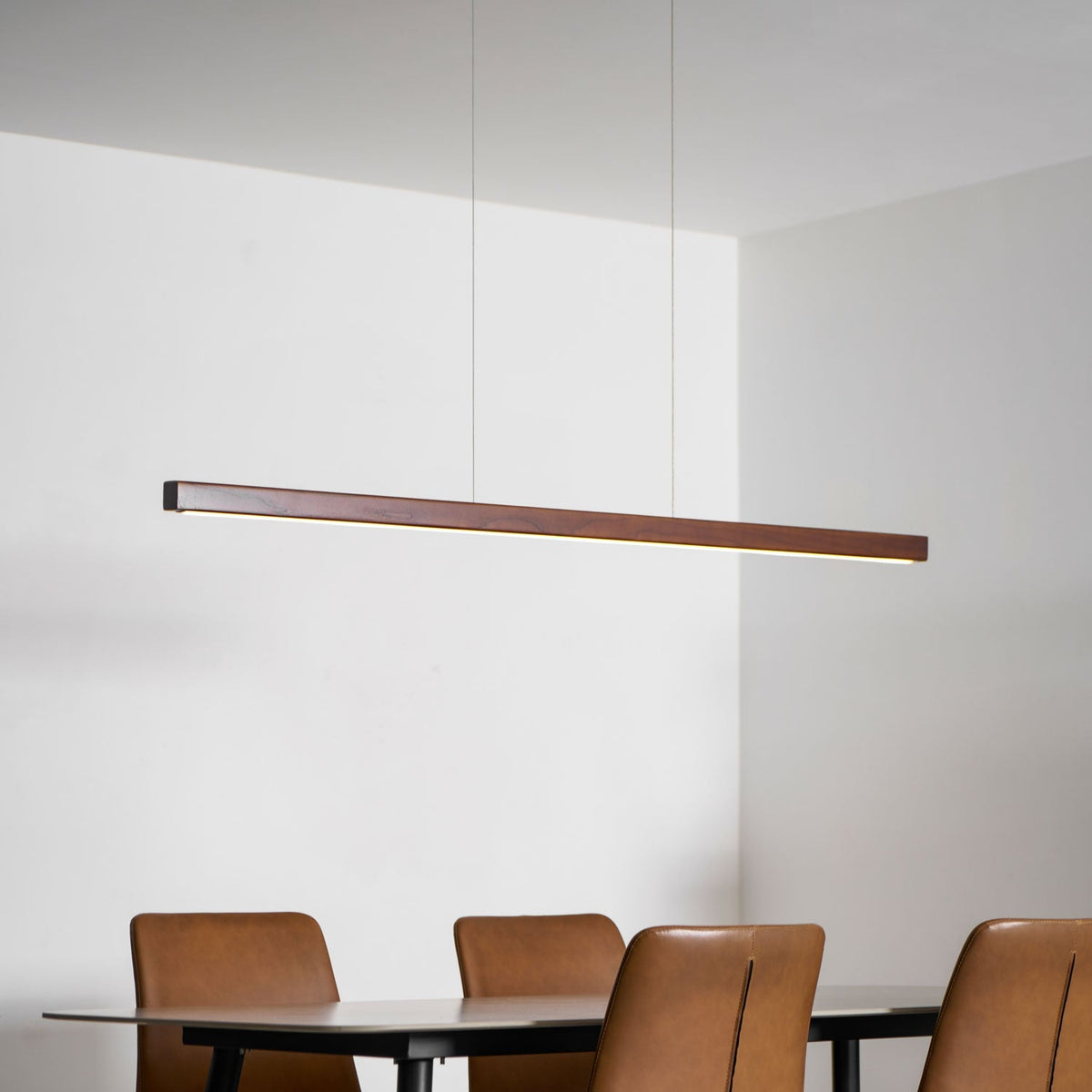 Hada Linear Pendant Light
