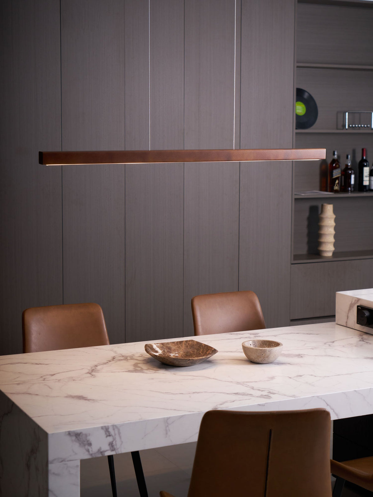 Hada Linear Pendant Light