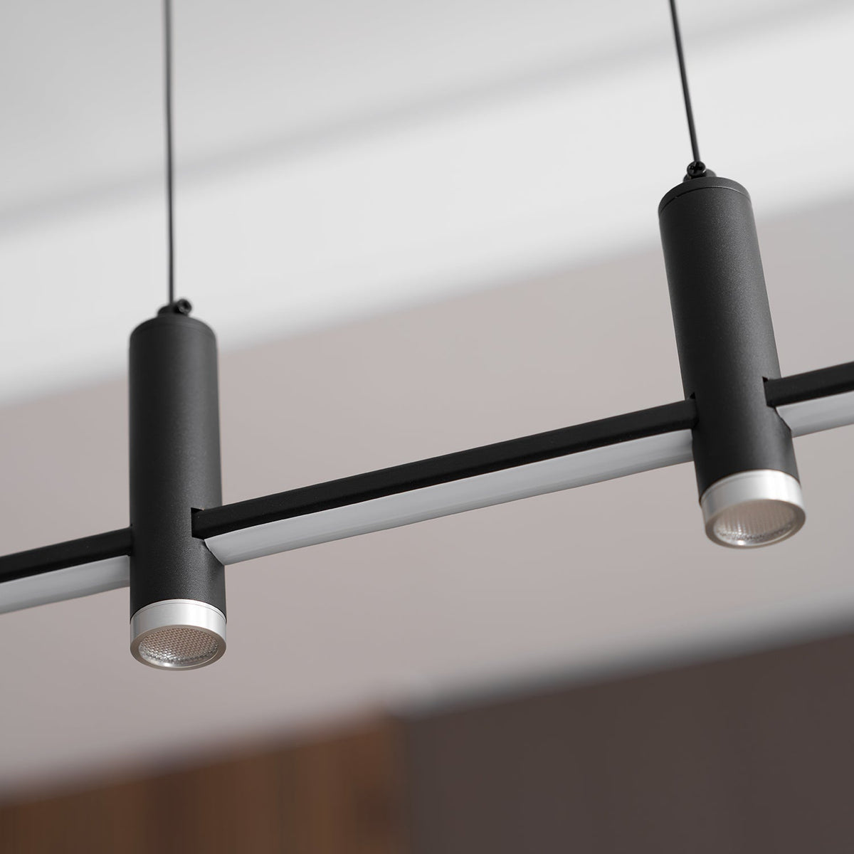 Disumo Linear Pendant Light