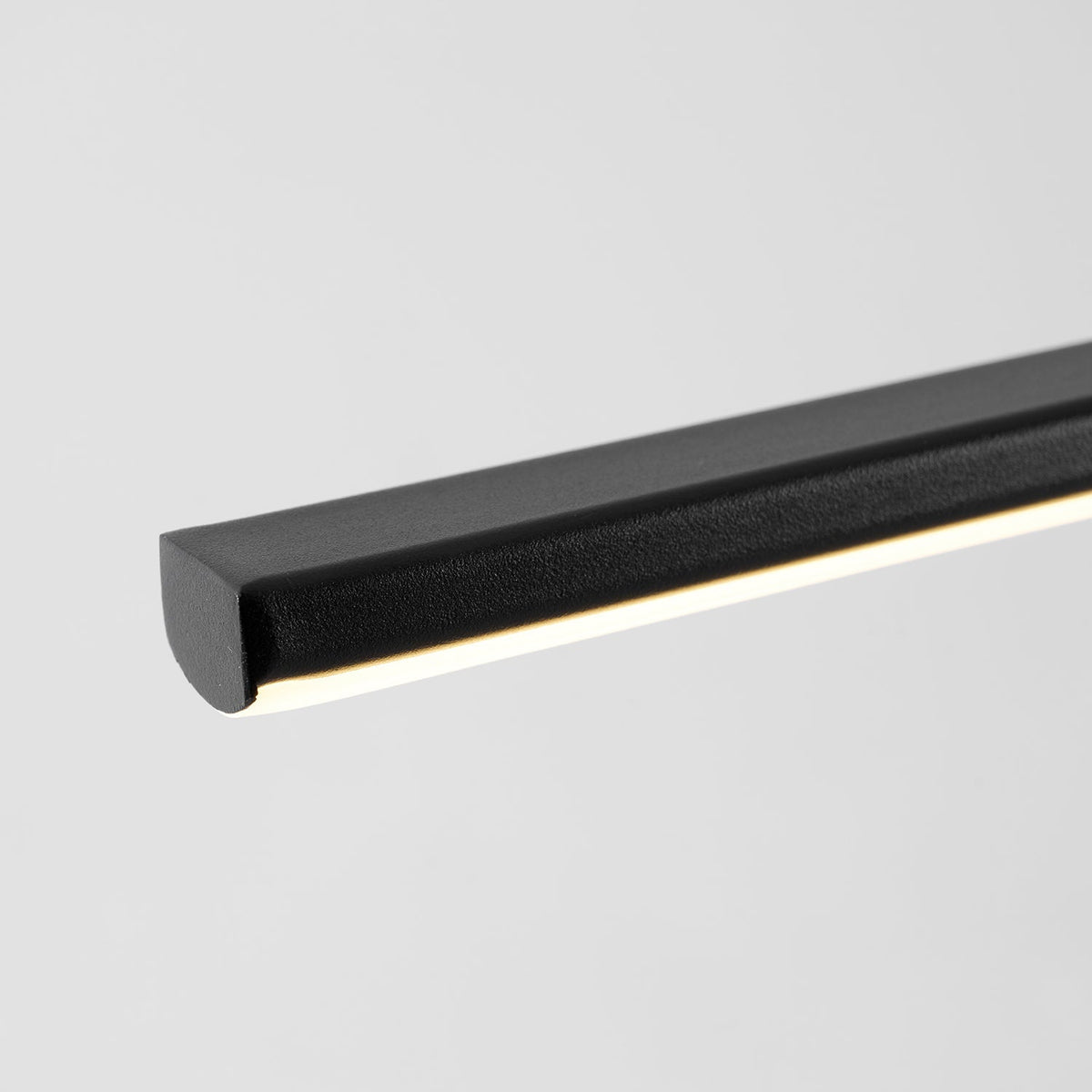 Disumo Linear Pendant Light