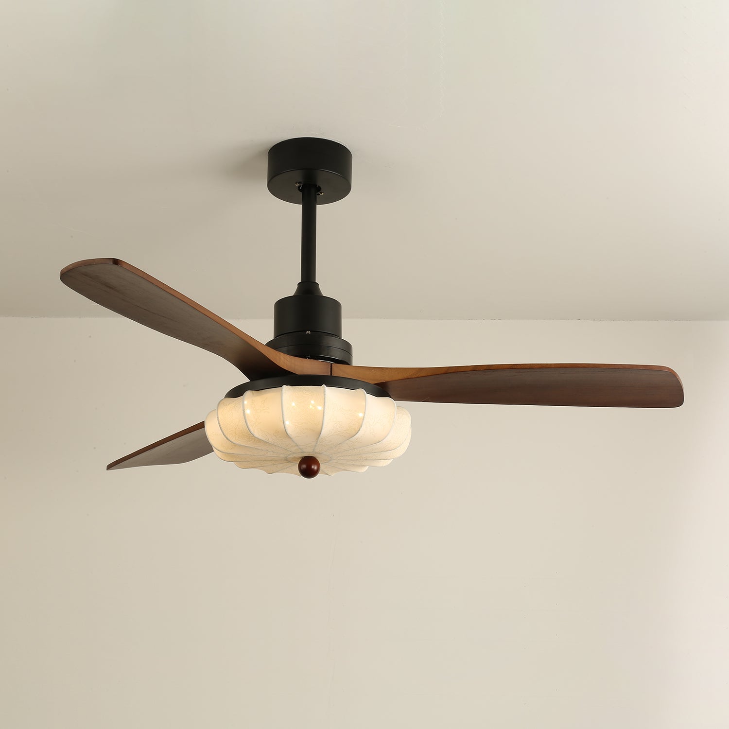 Loteso Ceiling Fan