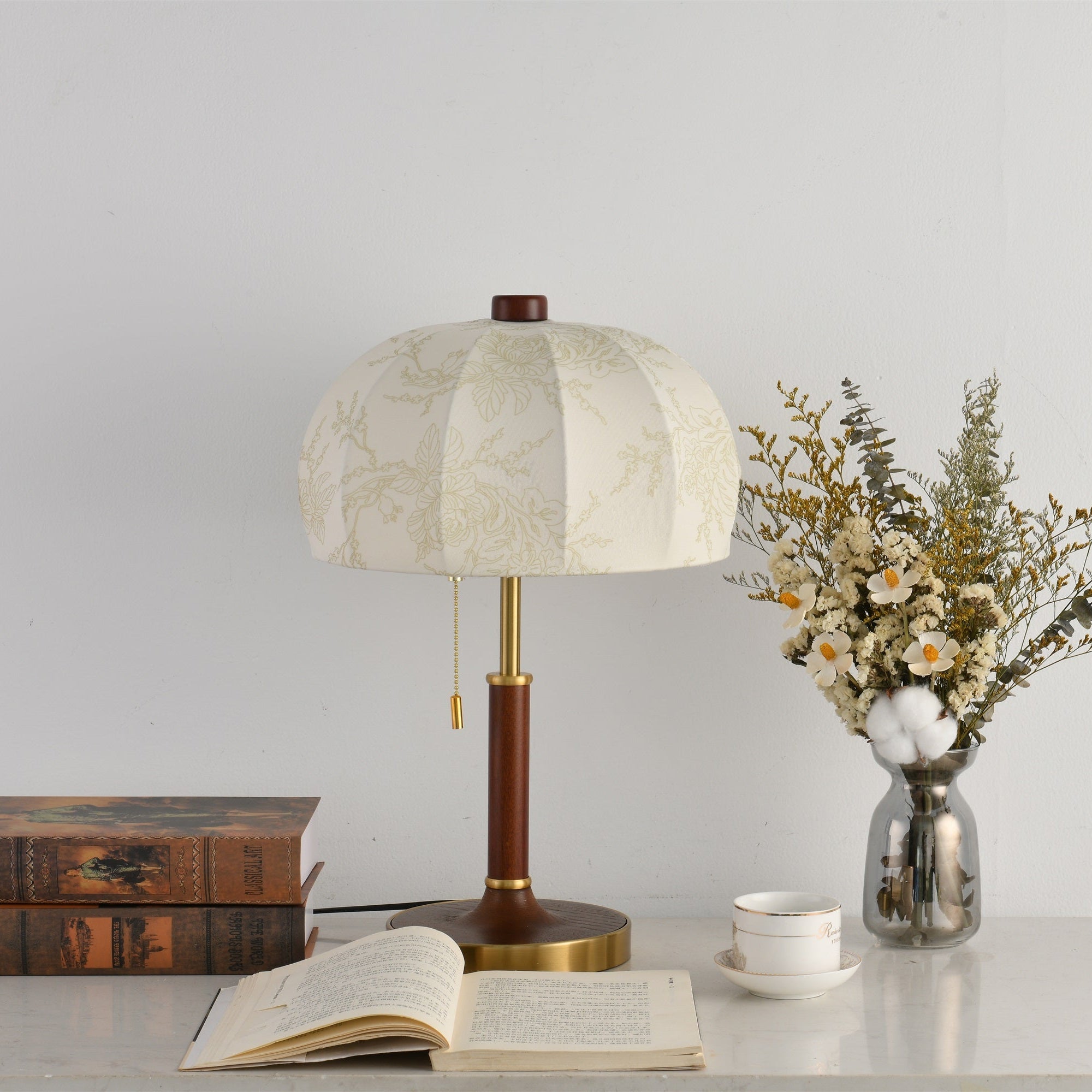 Lemusora Table Lamp