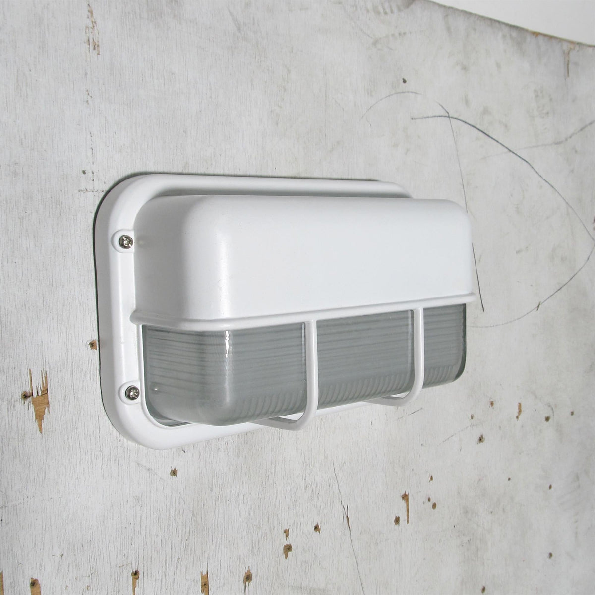 Praris Outdoor Wall Light