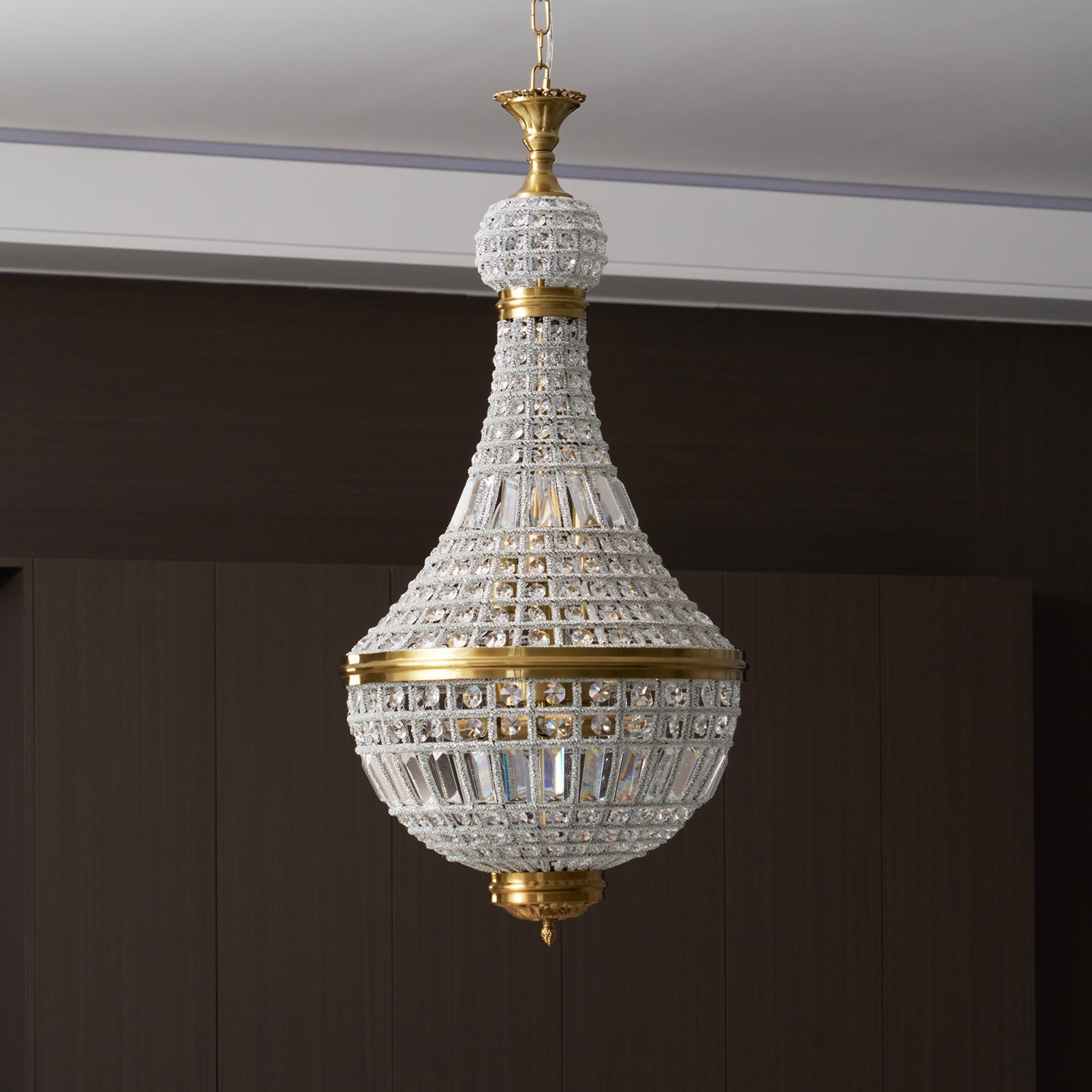 Quantel Chandelier